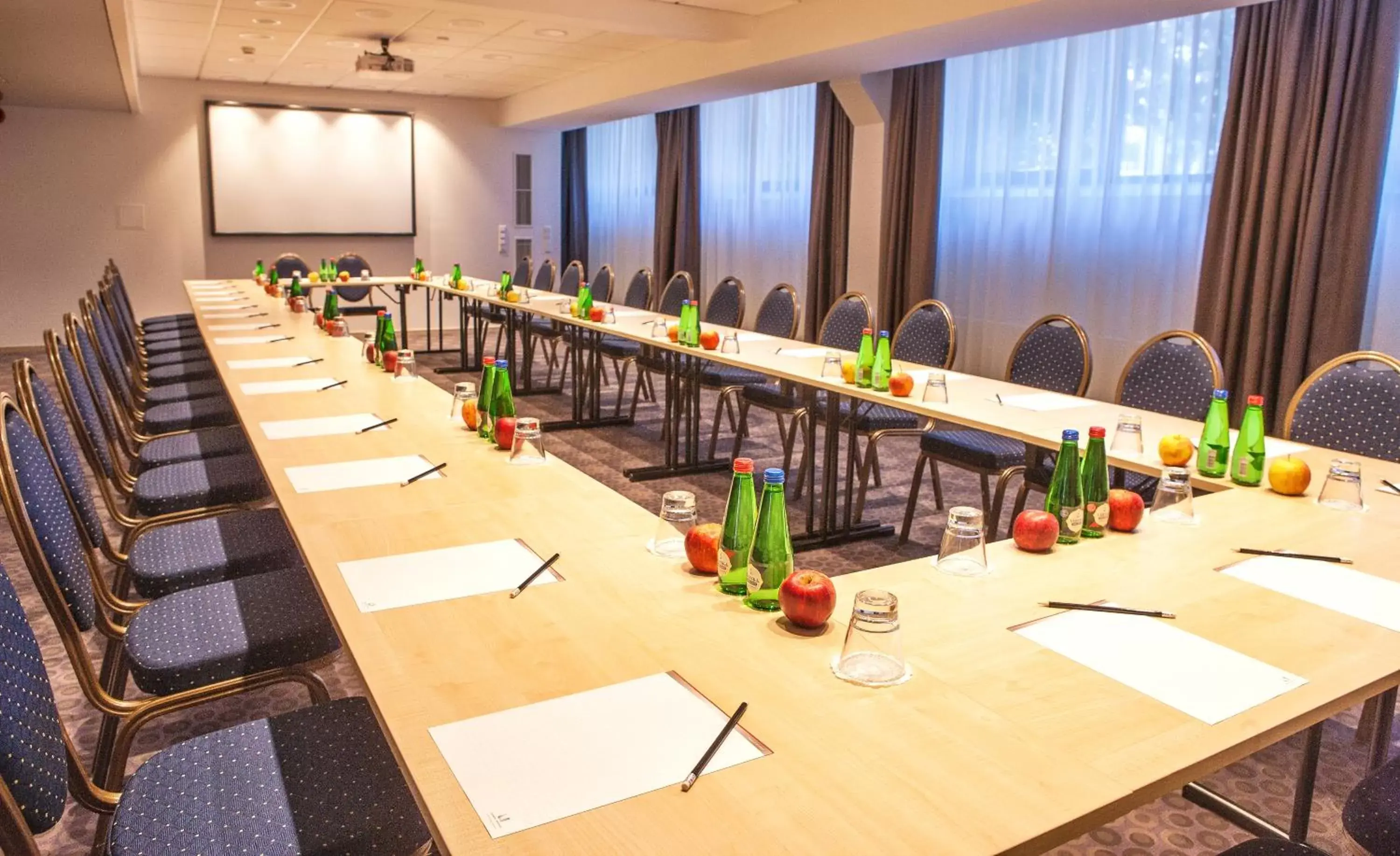 Meeting/conference room, Business Area/Conference Room in Centennial Hotel Tallinn