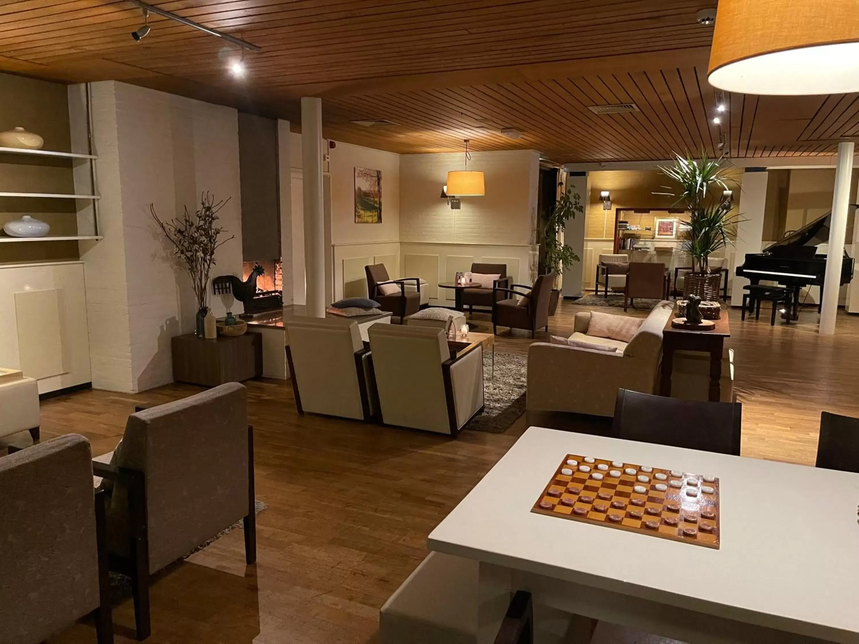 Lounge or bar, Restaurant/Places to Eat in Fletcher Hotel-Restaurant Wolfheze