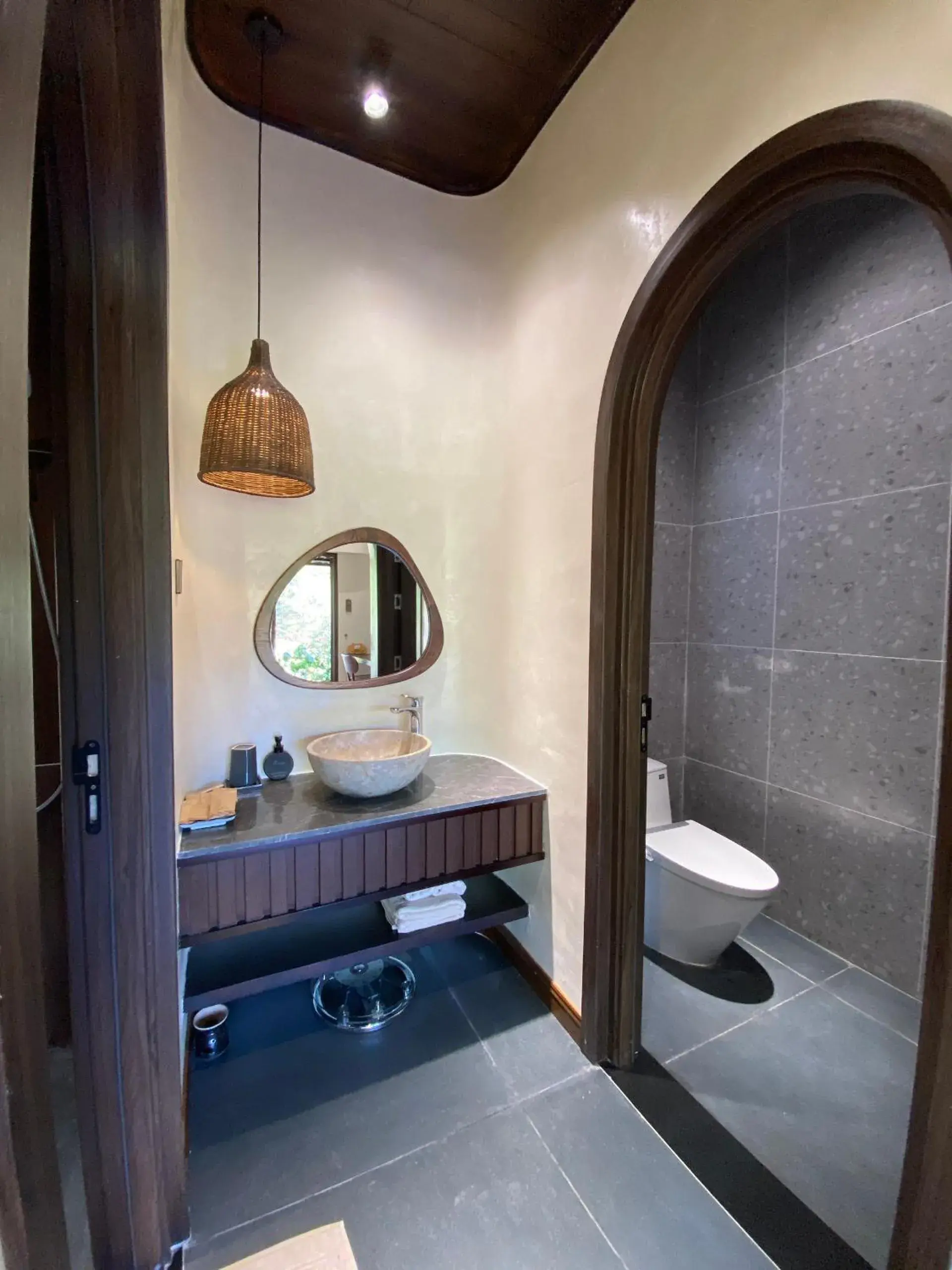 Shower, Bathroom in Zen Valley Dalat Resort