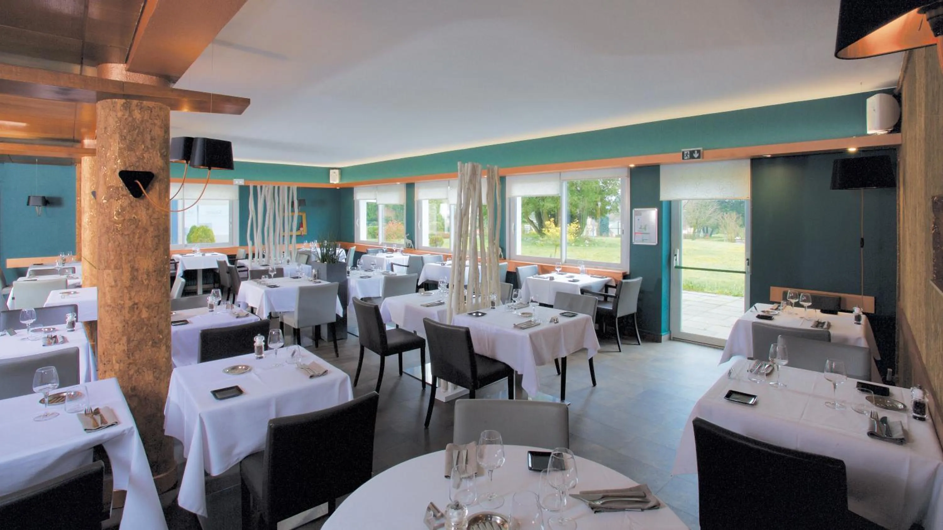 Logis Hotel Restaurant Spa Beau Site
