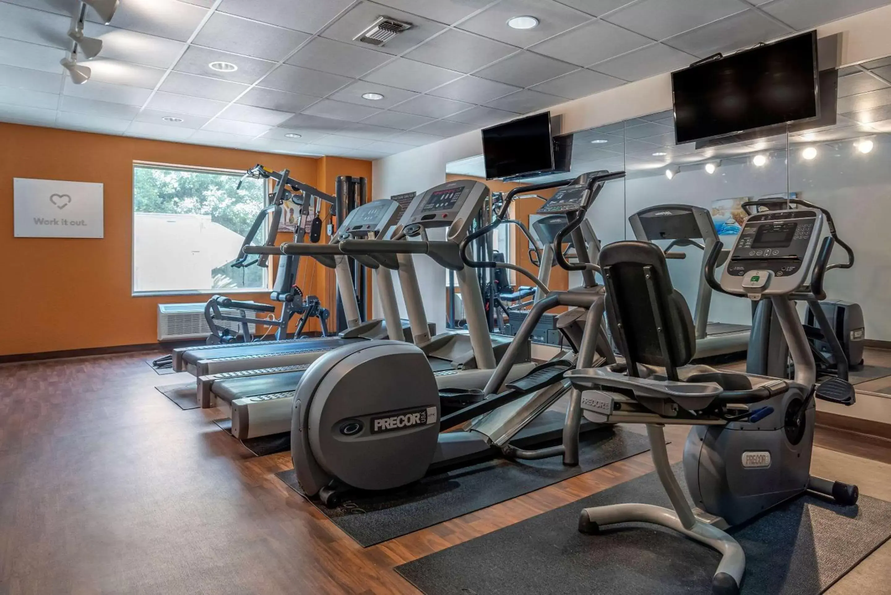 Fitness centre/facilities, Fitness Center/Facilities in Comfort Suites Biloxi/Ocean Springs