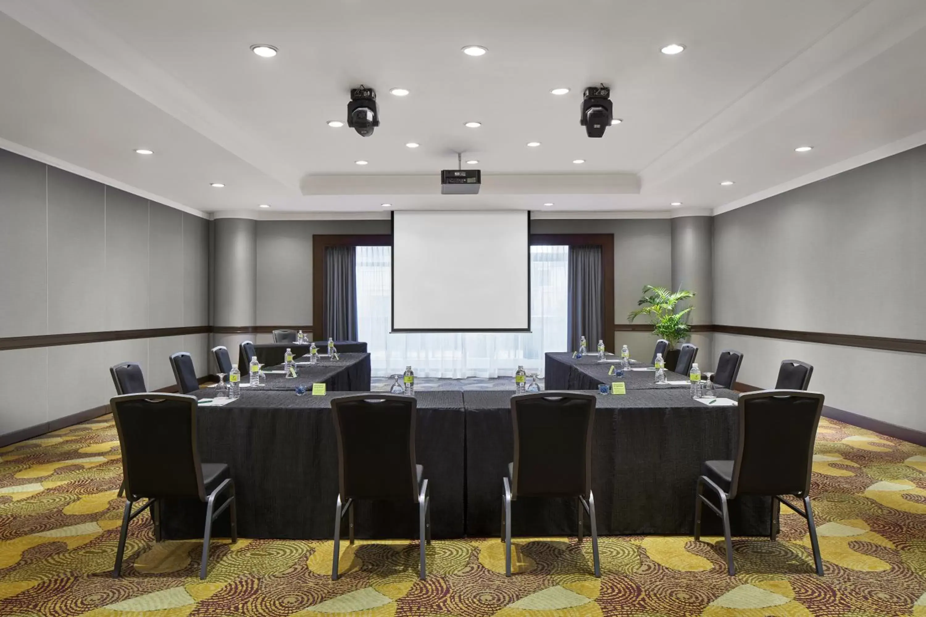 Meeting/conference room, Business Area/Conference Room in Holiday Inn Singapore Atrium, an IHG Hotel