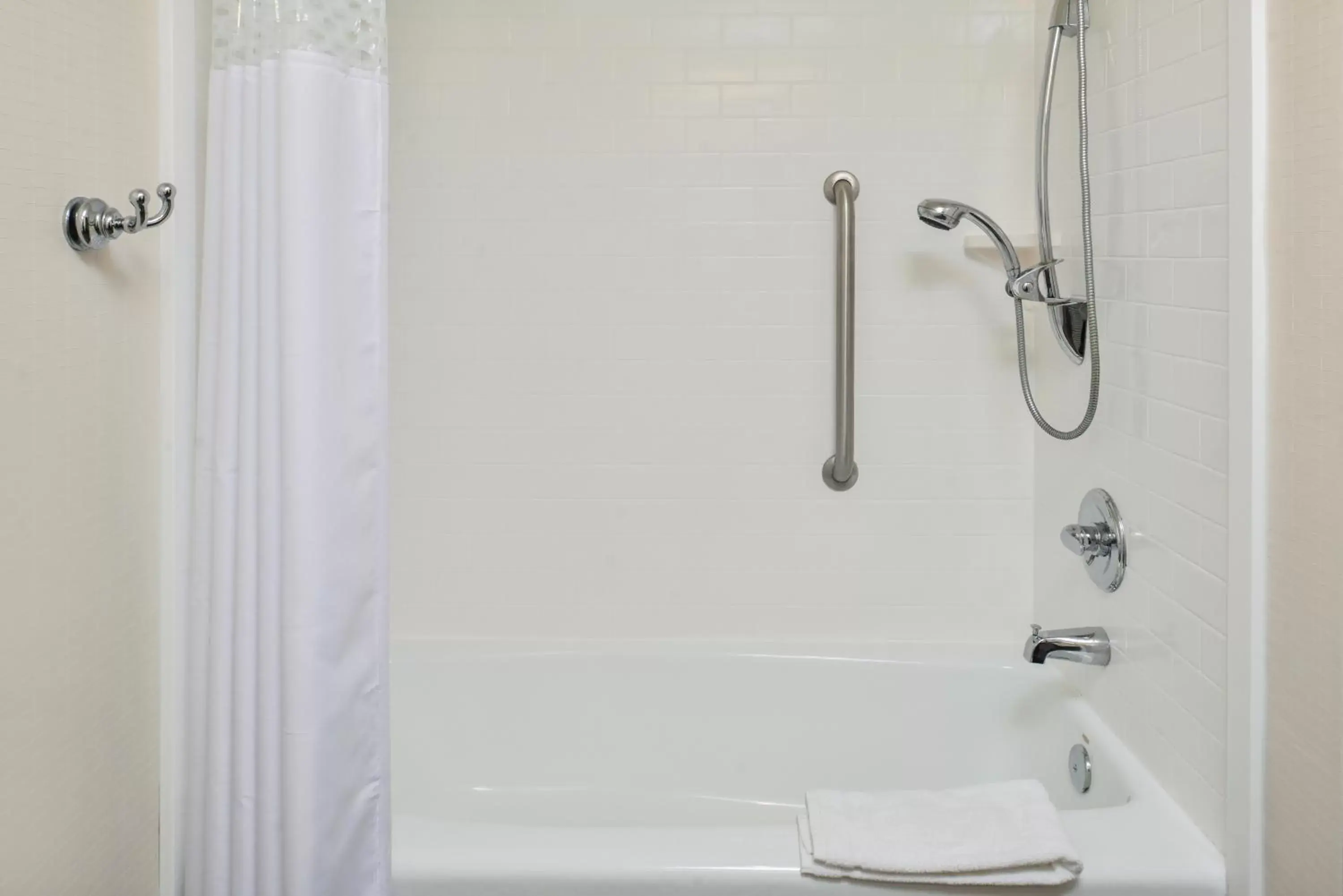 Bathroom in SureStay Plus Hotel by Best Western Vero Beach