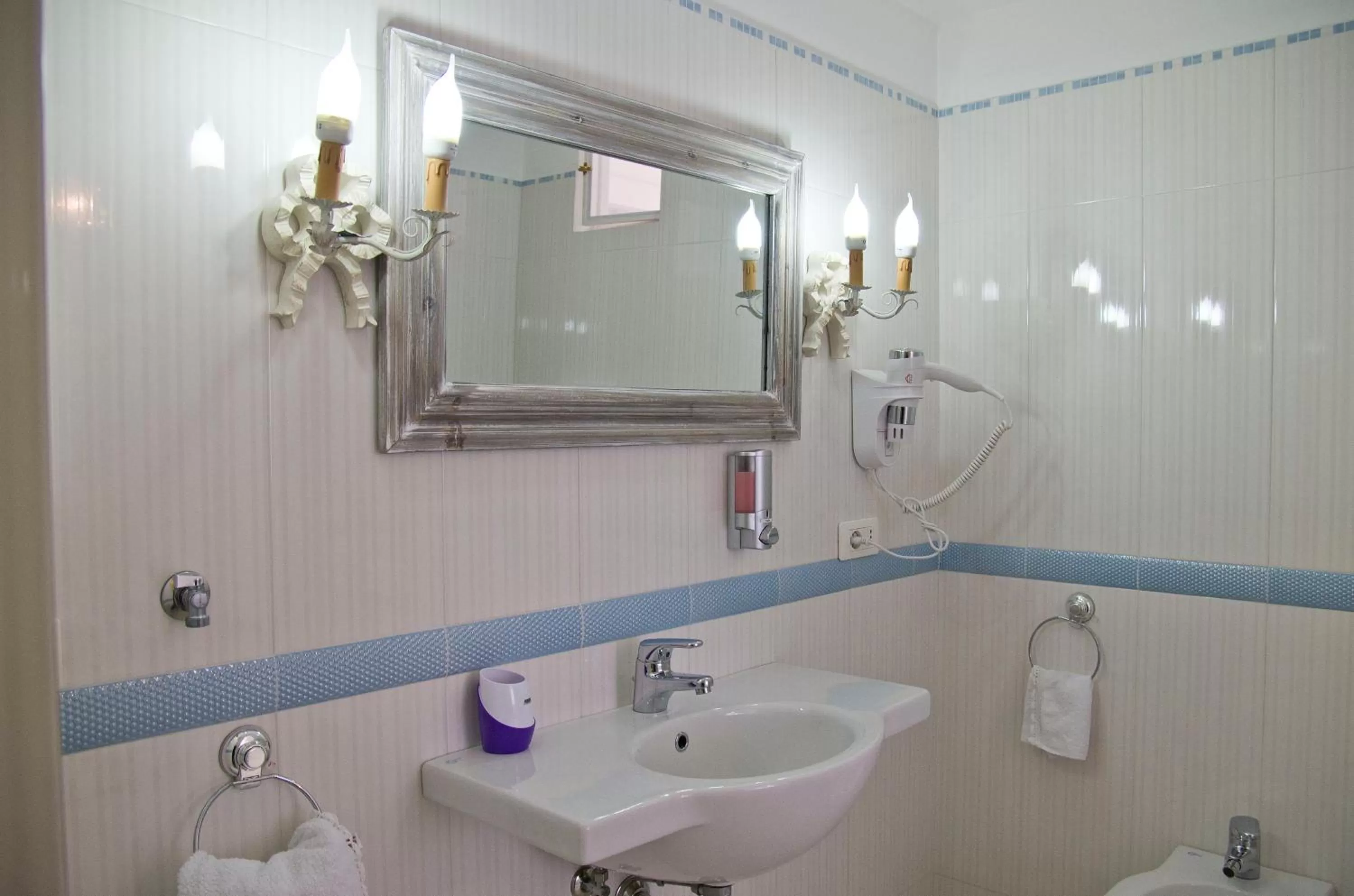 Bathroom in Fortino Capri