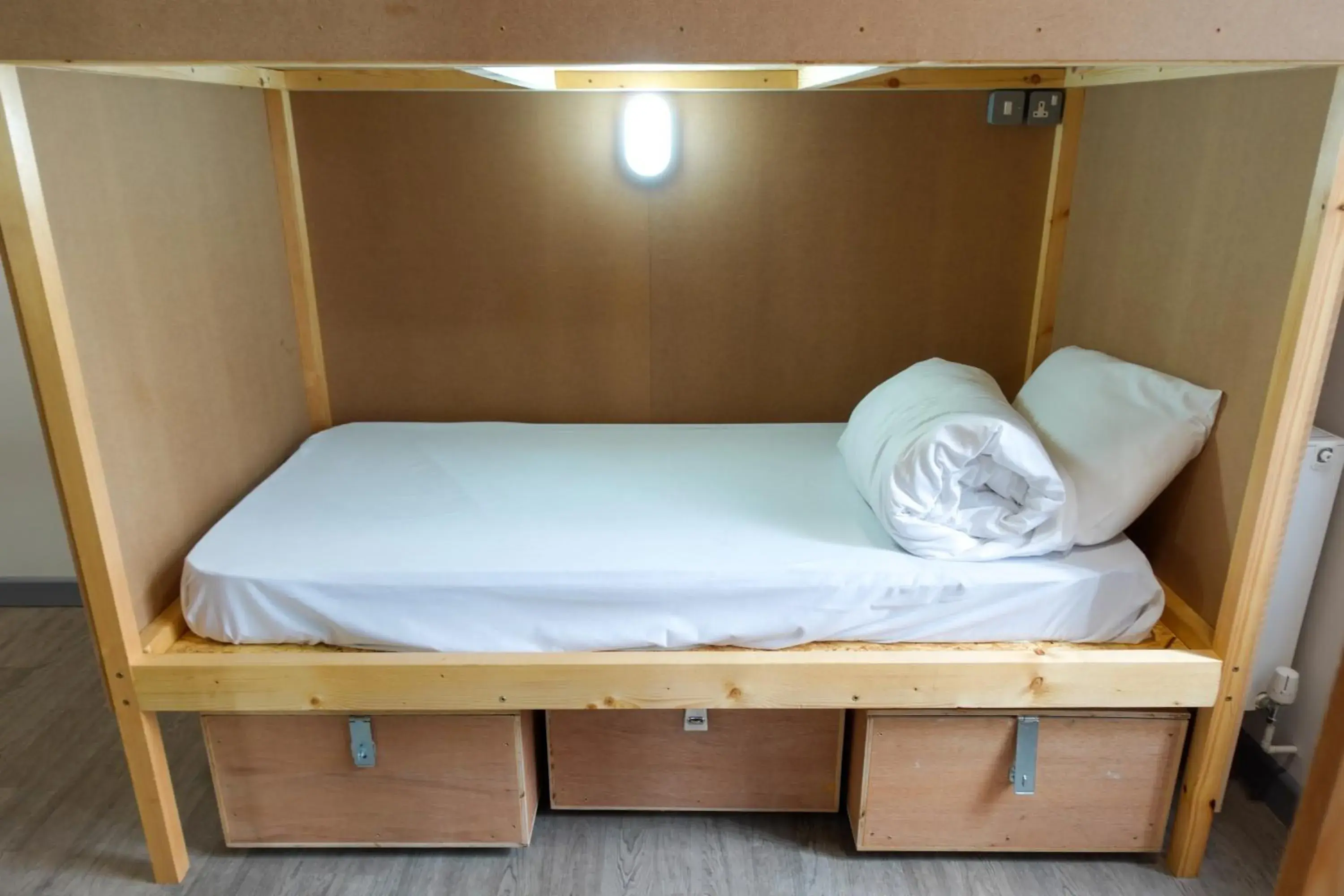 Bed in Cwtsh Hostel