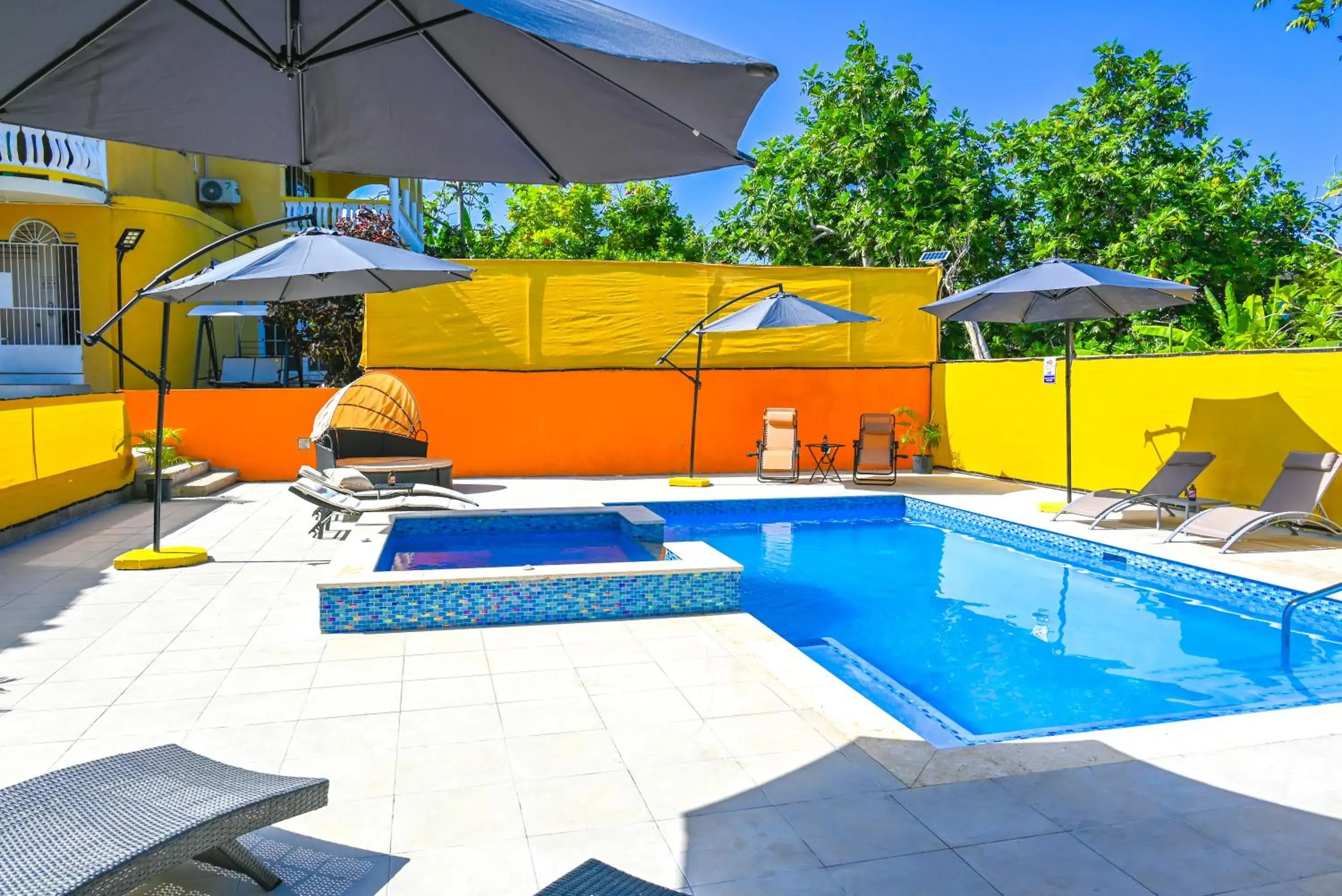 Swimming Pool in Takuma Boutque Hotel Hotel Rooms & Suites