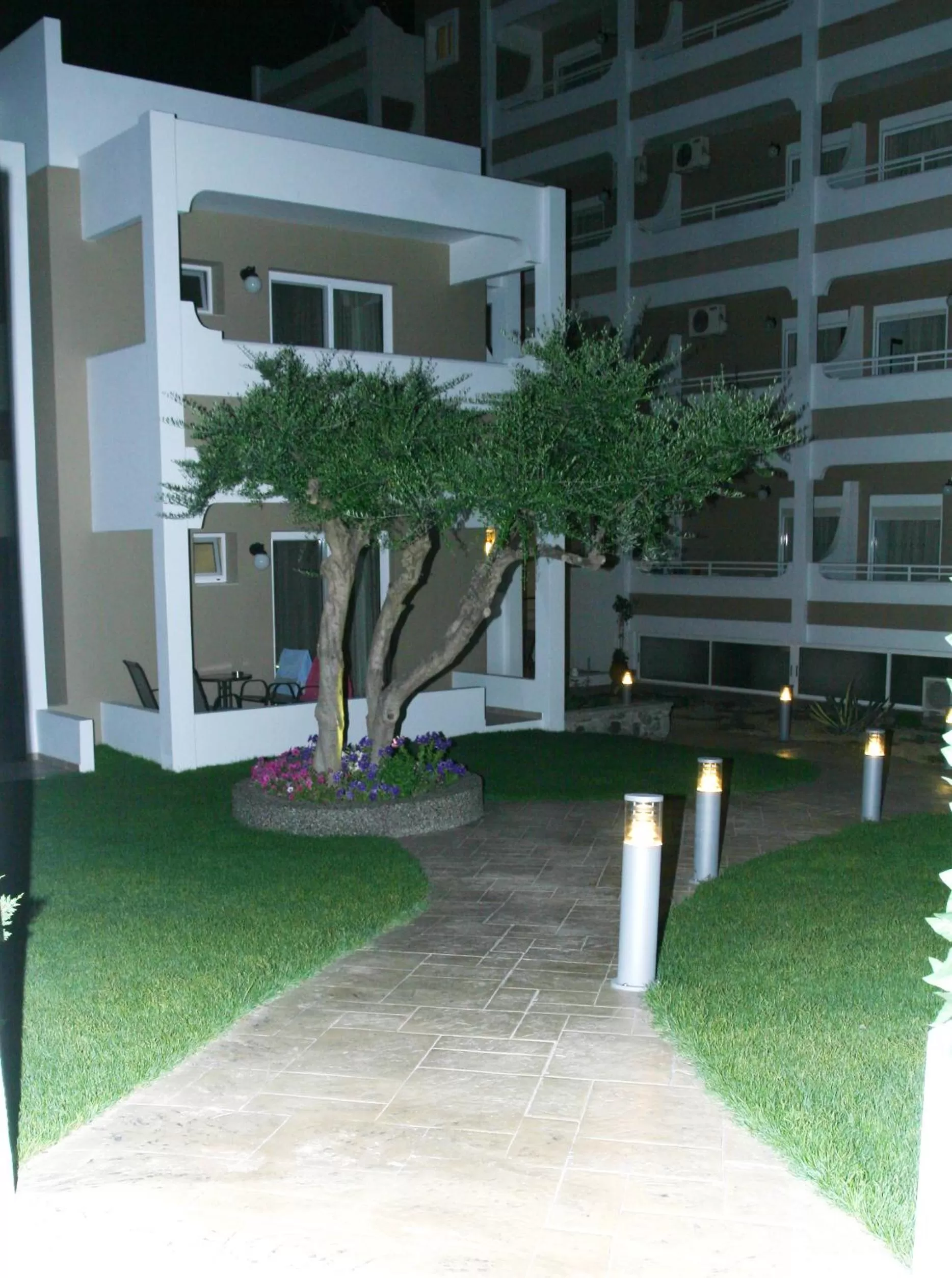 Night in Agrelli Hotel & Suites