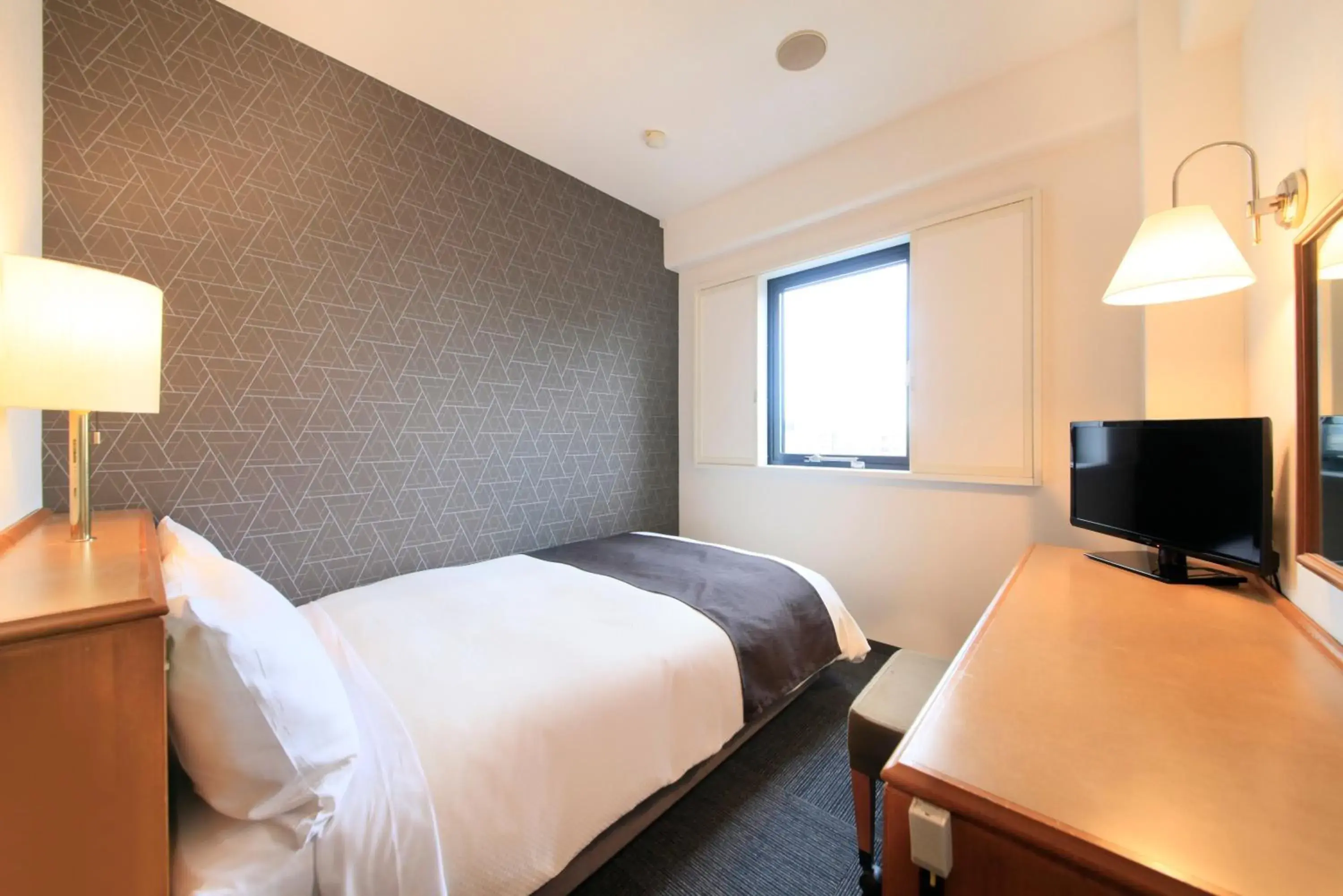 Photo of the whole room, Bed in Smile Hotel Tokyo Ayase Ekimae
