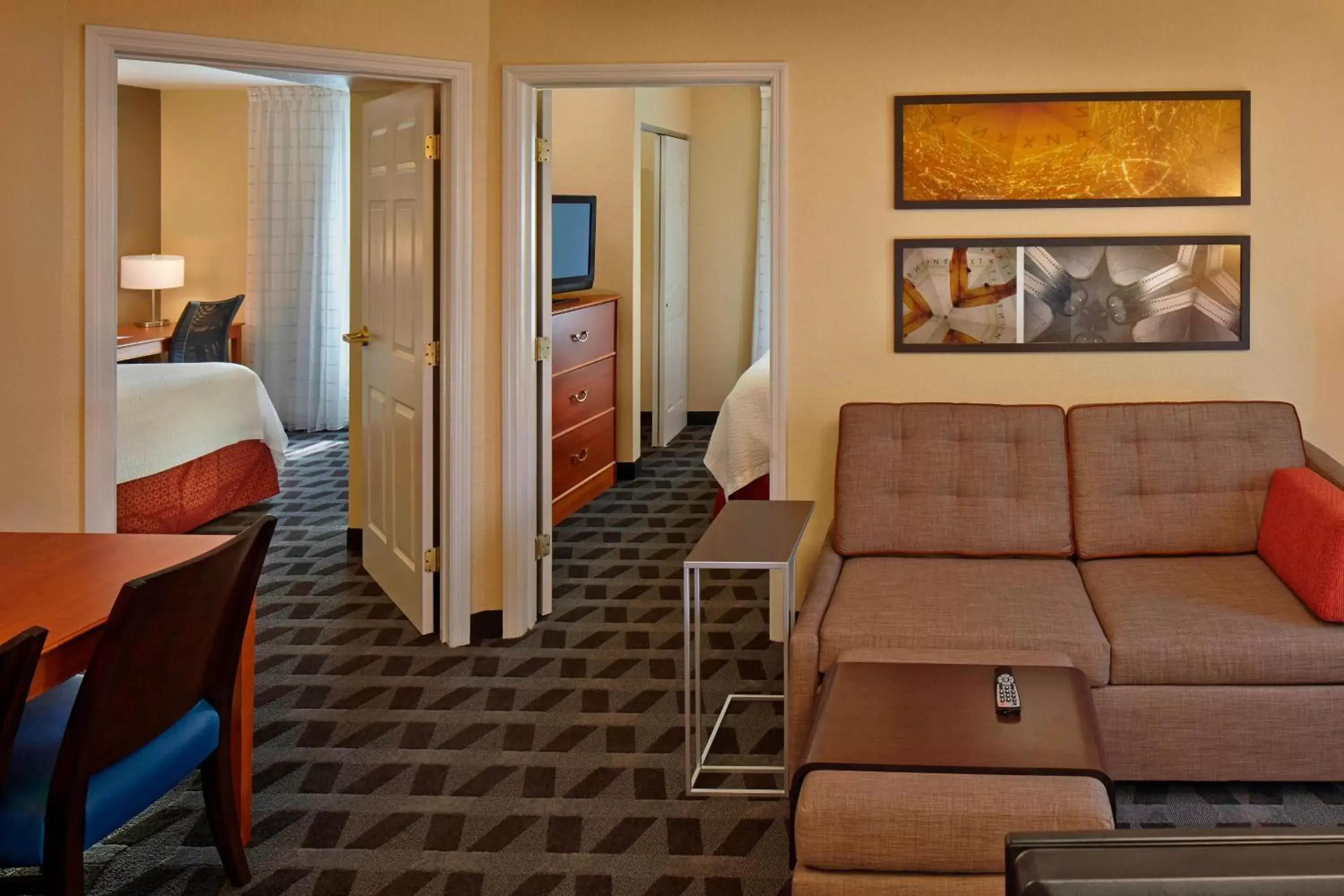 Bedroom, Seating Area in TownePlace Suites by Marriott Orlando East/UCF Area