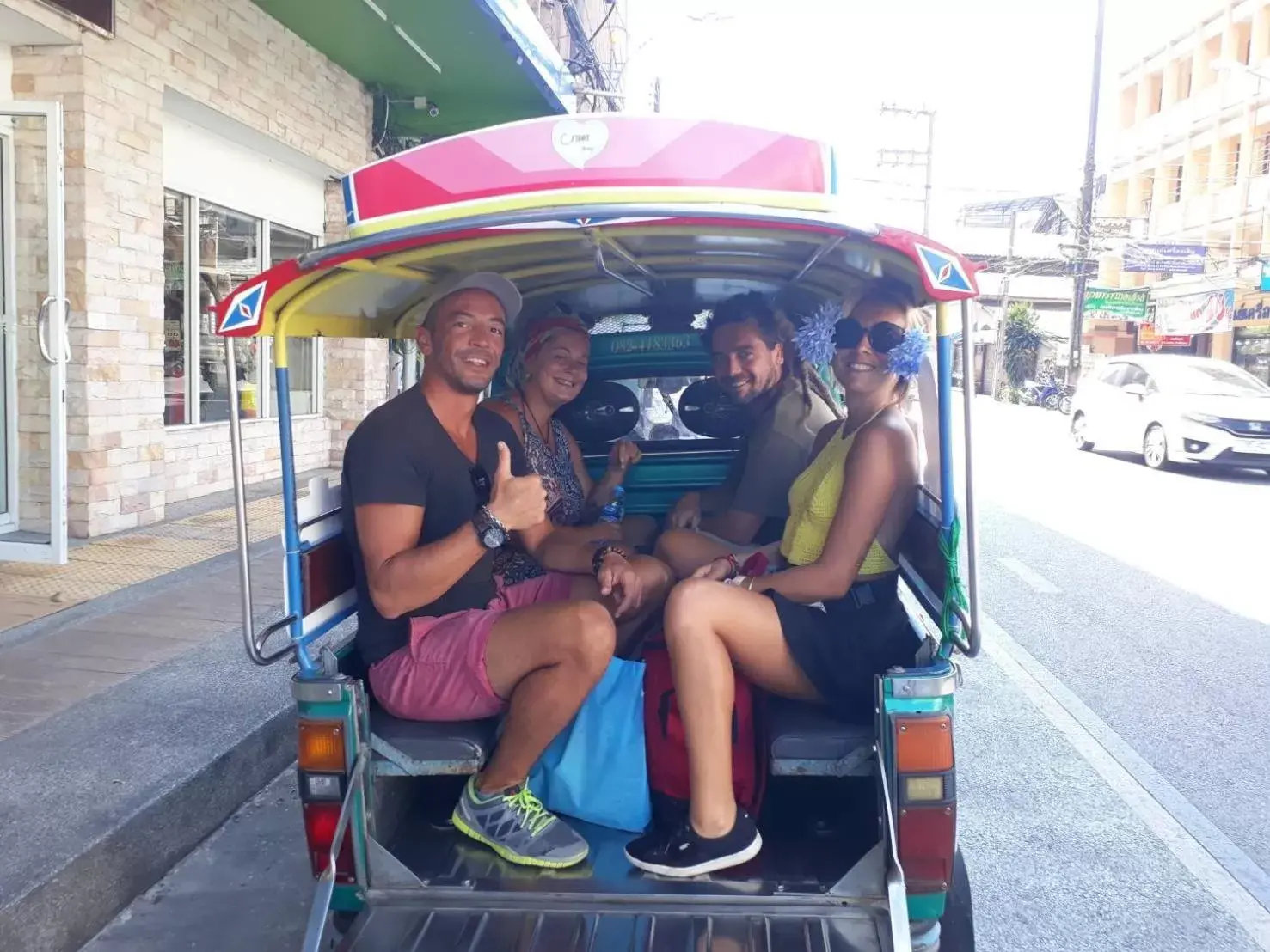 group of guests in S2S Queen Trang Hotel