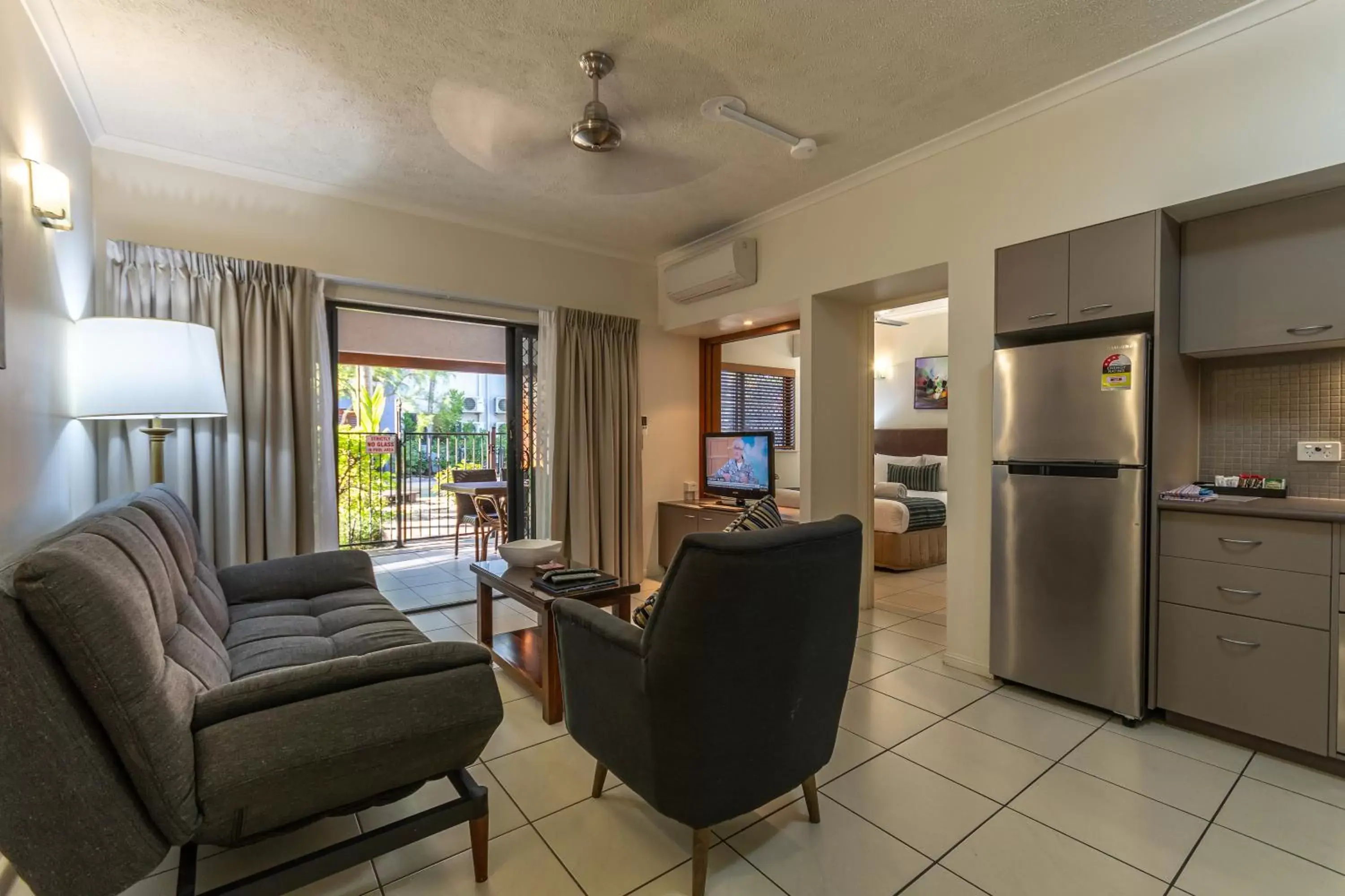 Living room, Seating Area in Southern Cross Atrium Apartments