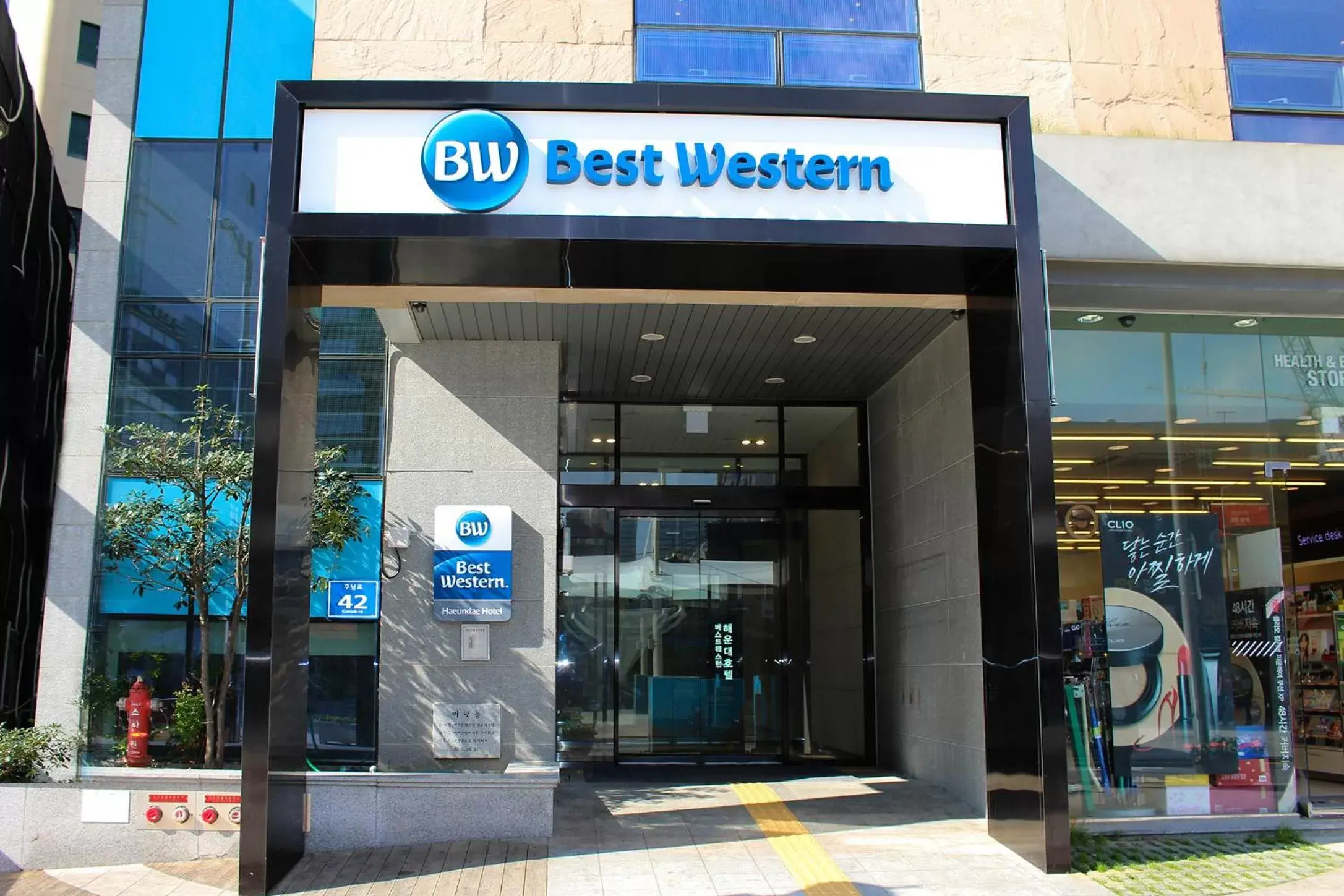 Property building in Best Western Haeundae Hotel Property building in Best Western Haeundae Hotel