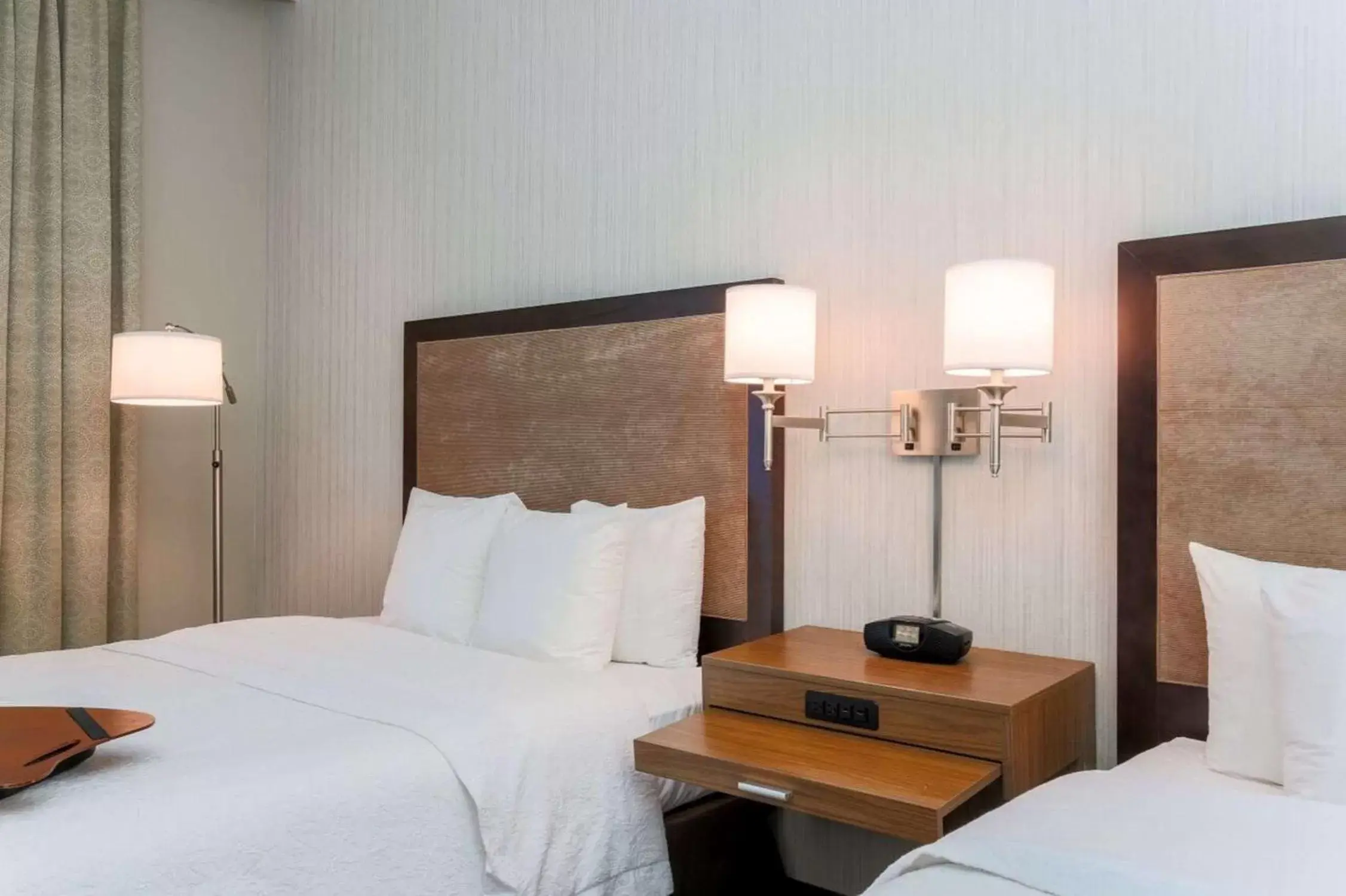 Bed in Hampton Inn Memphis-Southwind Bed in Hampton Inn Memphis-Southwind