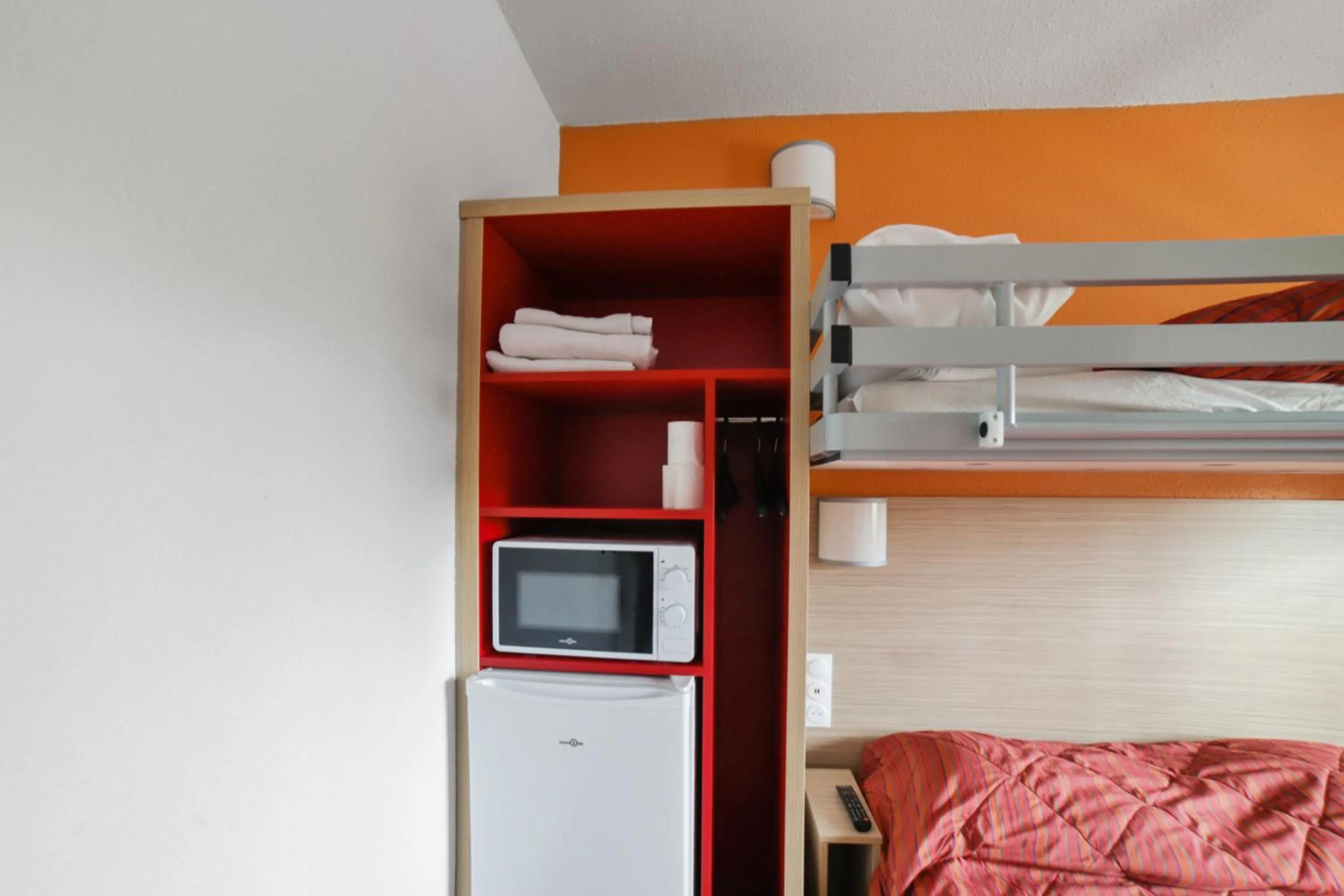 bunk bed, Bed in Premiere Classe Thionville - Yutz
