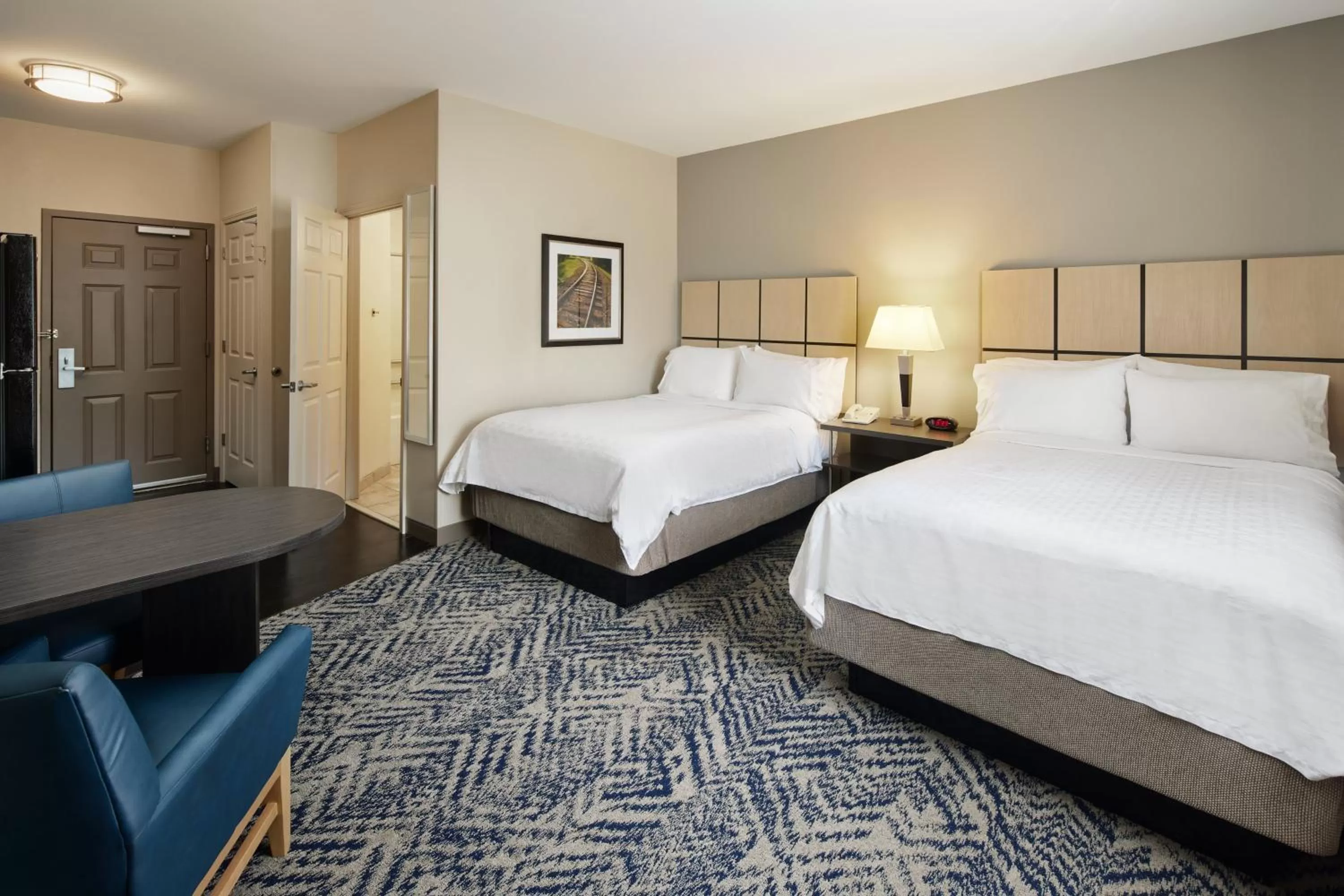 Photo of the whole room, Bed in Candlewood Suites Charleston-Northwoods by IHG