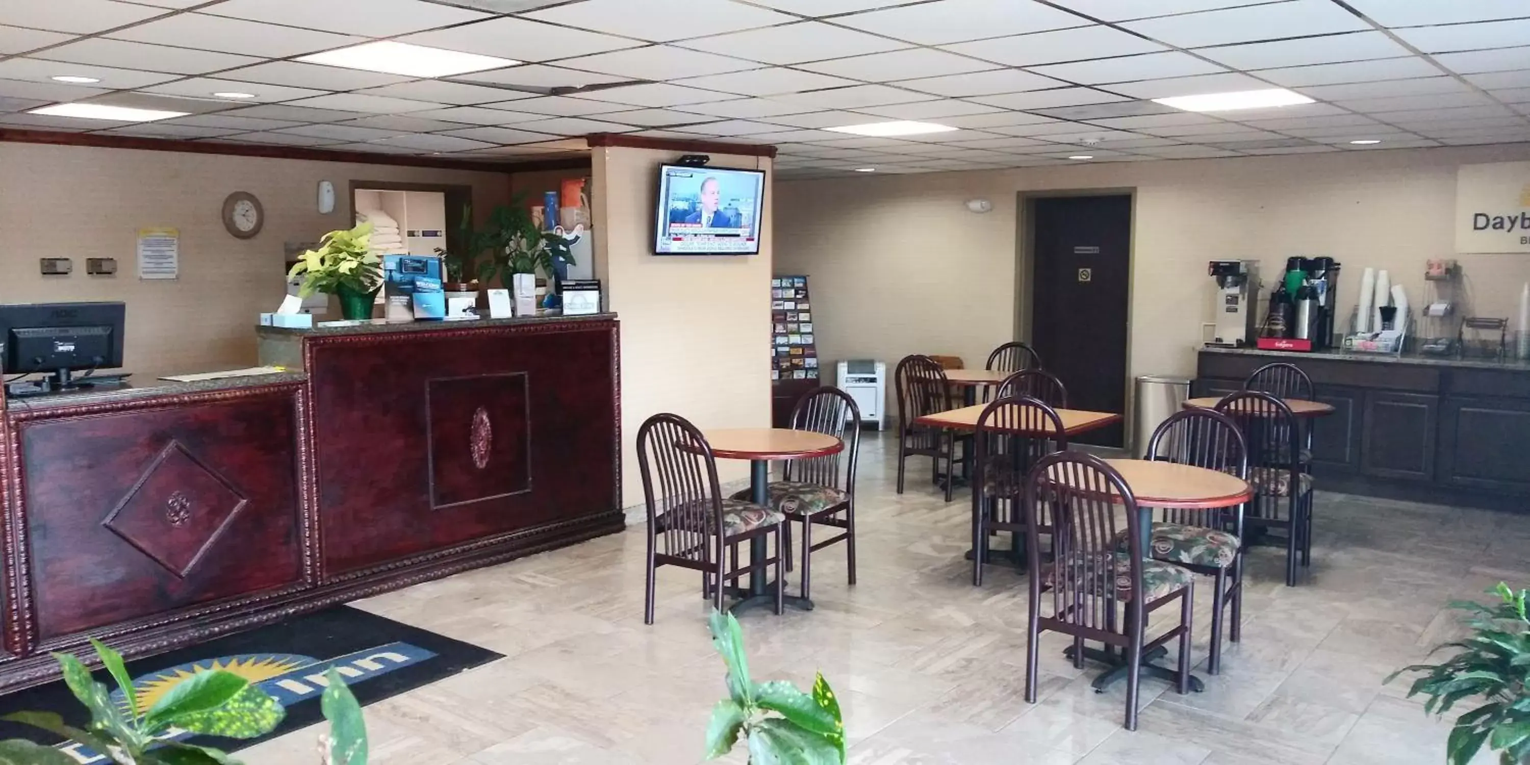 Lobby or reception in Days Inn by Wyndham Morehead