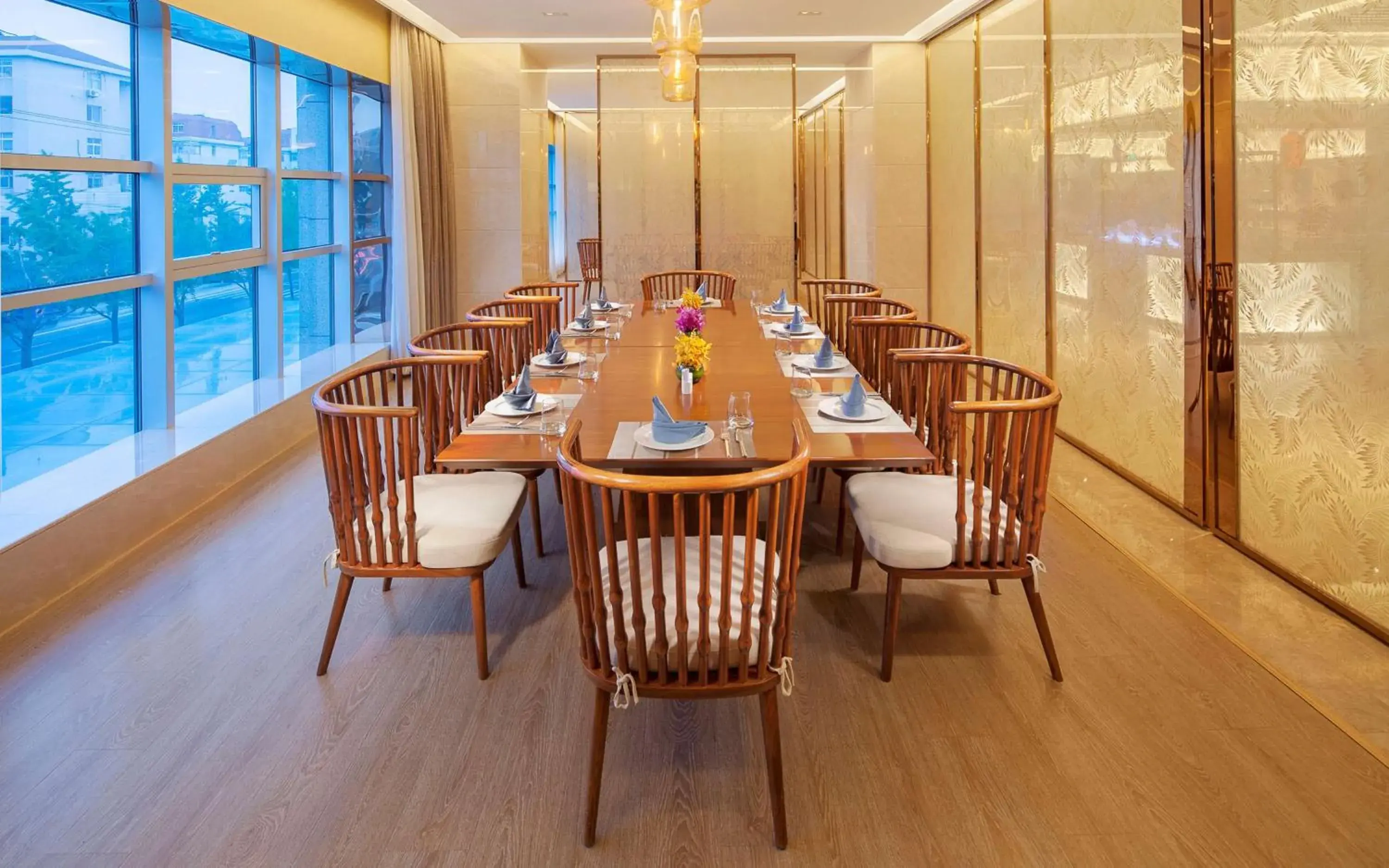 Restaurant/places to eat in DoubleTree by Hilton Hotel Qingdao-Jimo Ancient City