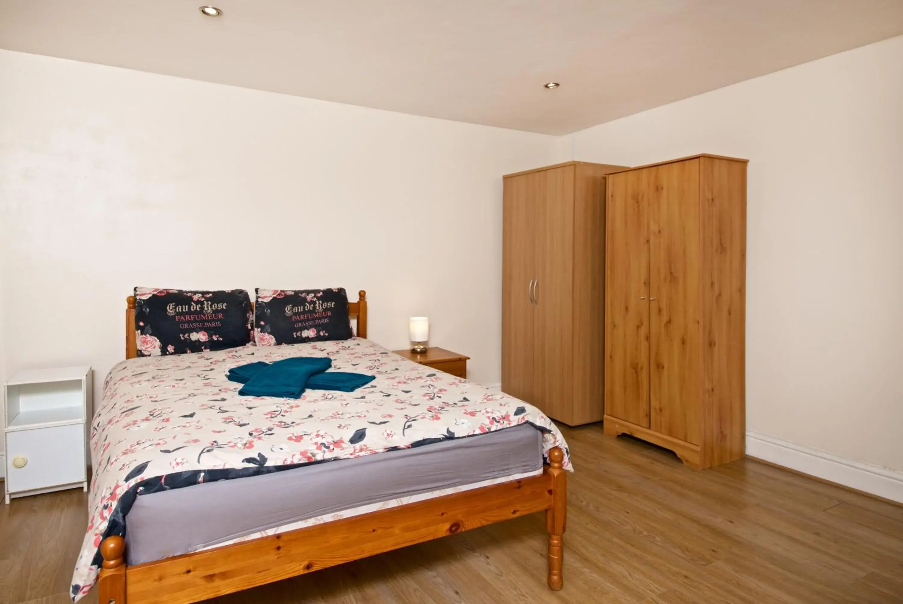 Bed in Liverpool City Stays - Lawrence Road BB1