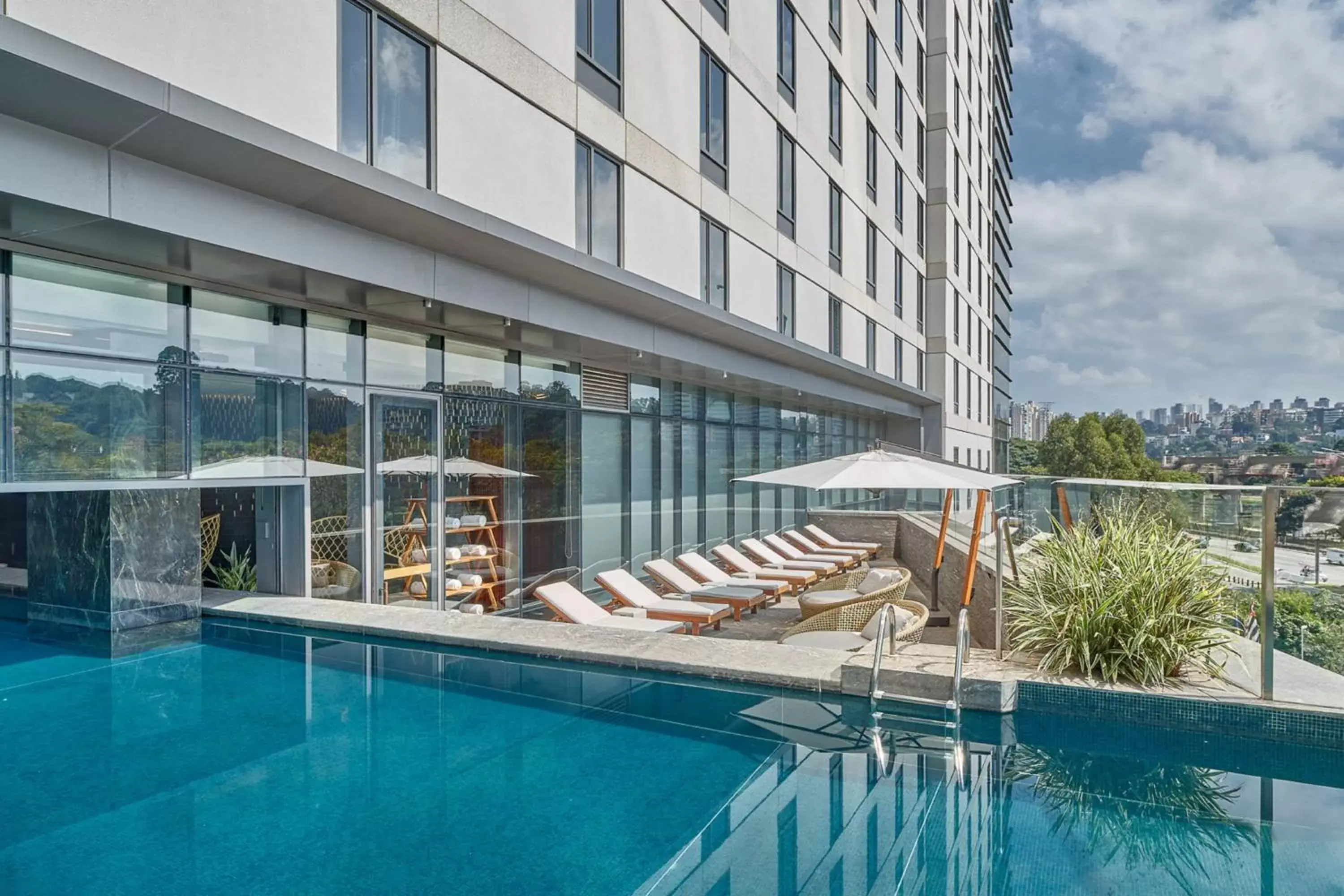 Swimming Pool in JW Marriott Hotel Sao Paulo