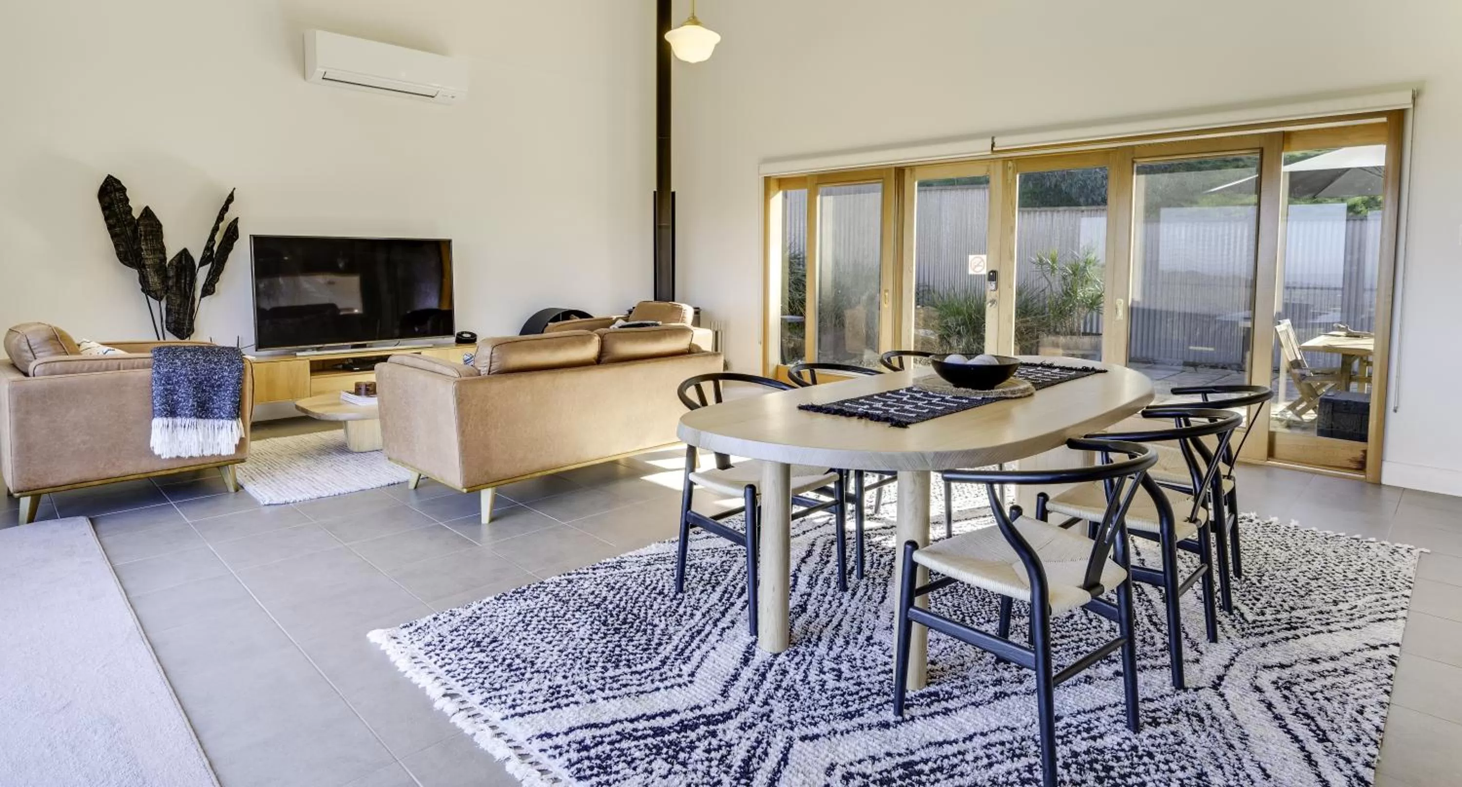 Living room in Seascape Retreat