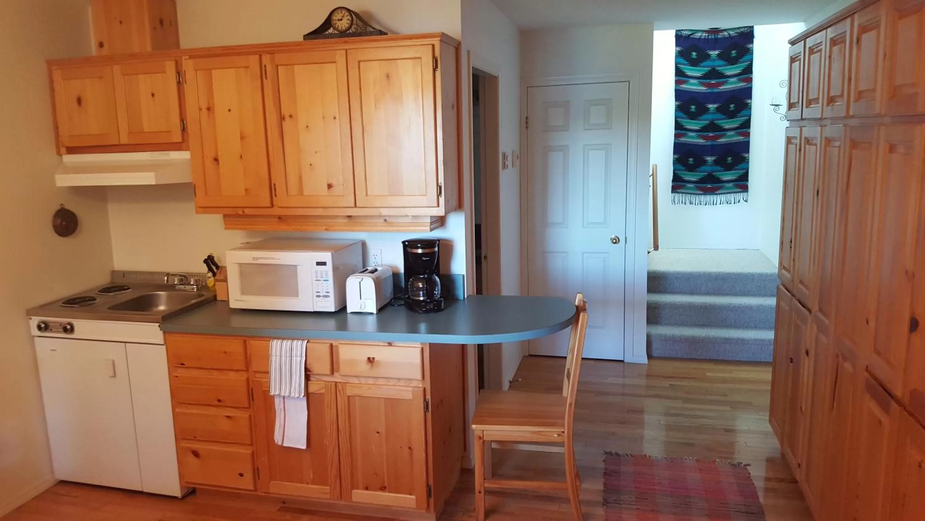 Kitchen or kitchenette in Wettstone Guest Ranch
