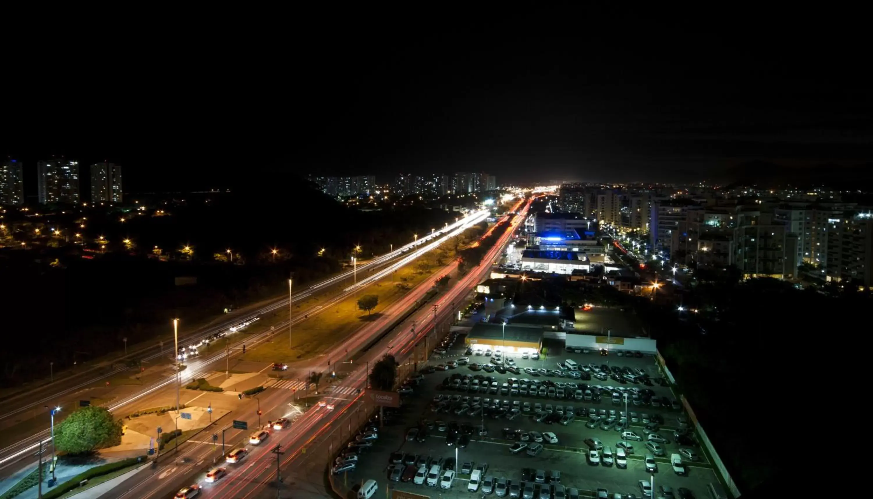 Night, City View in Américas Barra Hotel