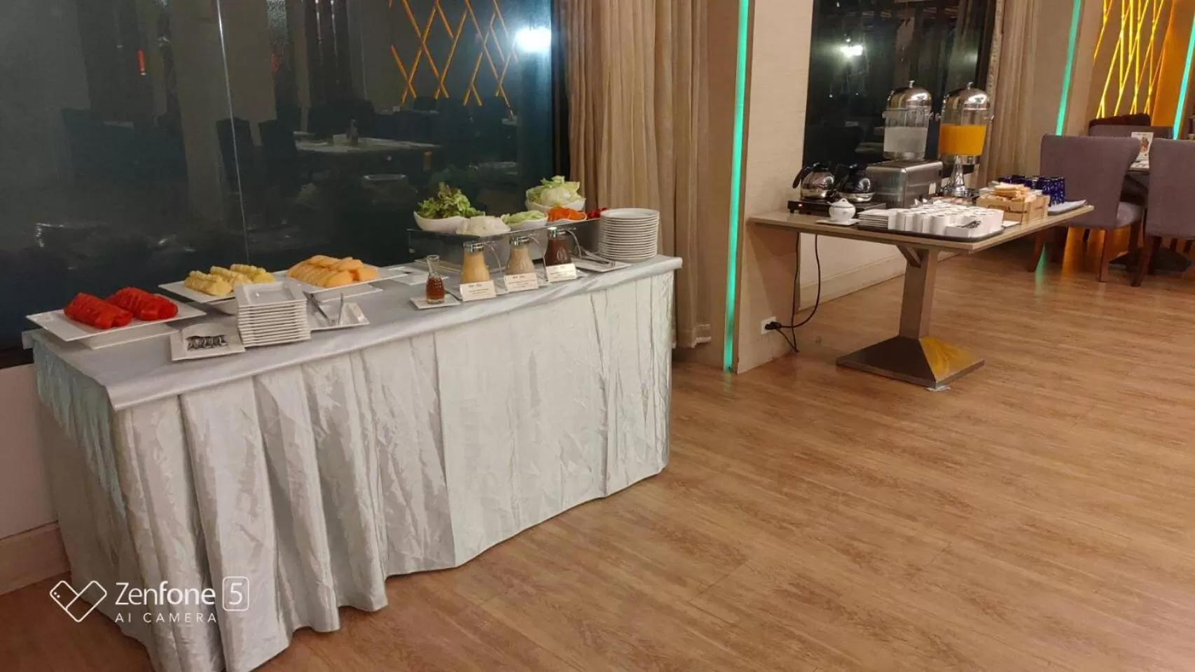 Breakfast in One One Bangkok