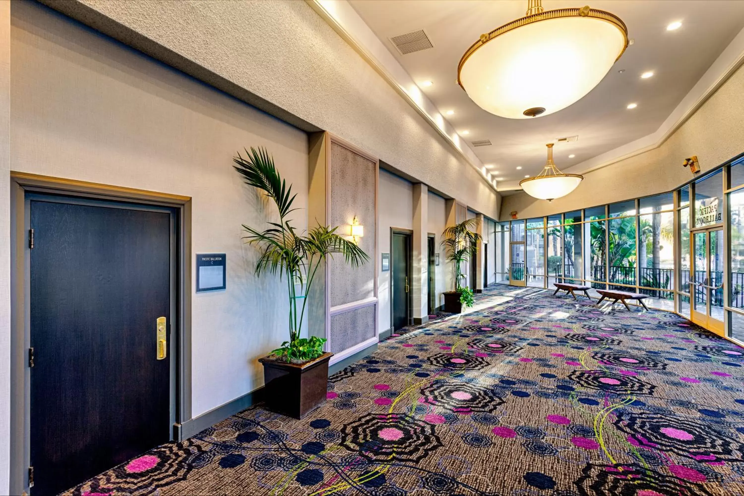 Facade/entrance in Wyndham San Diego Bayside