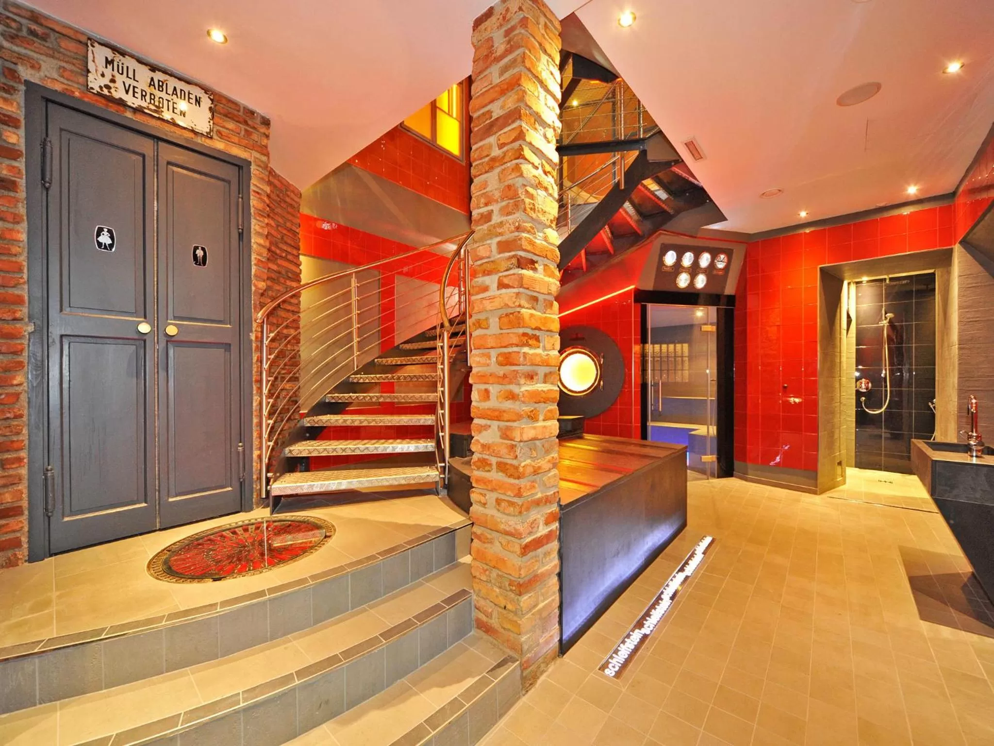 Spa and wellness centre/facilities in Erlebnis Post - Stadthotel mit EigenART