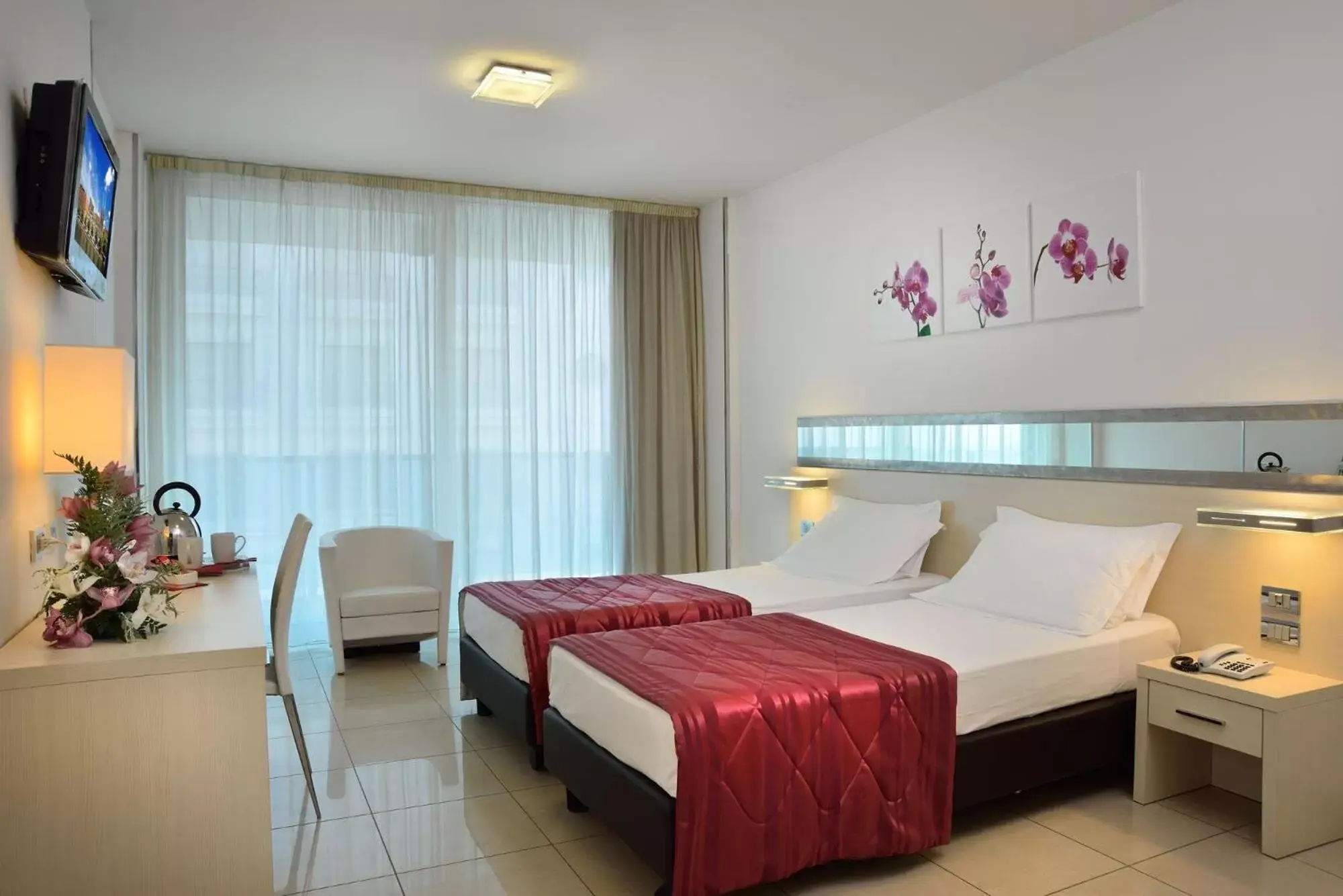 Bedroom, Bed in Mercure Hotel Rimini Artis