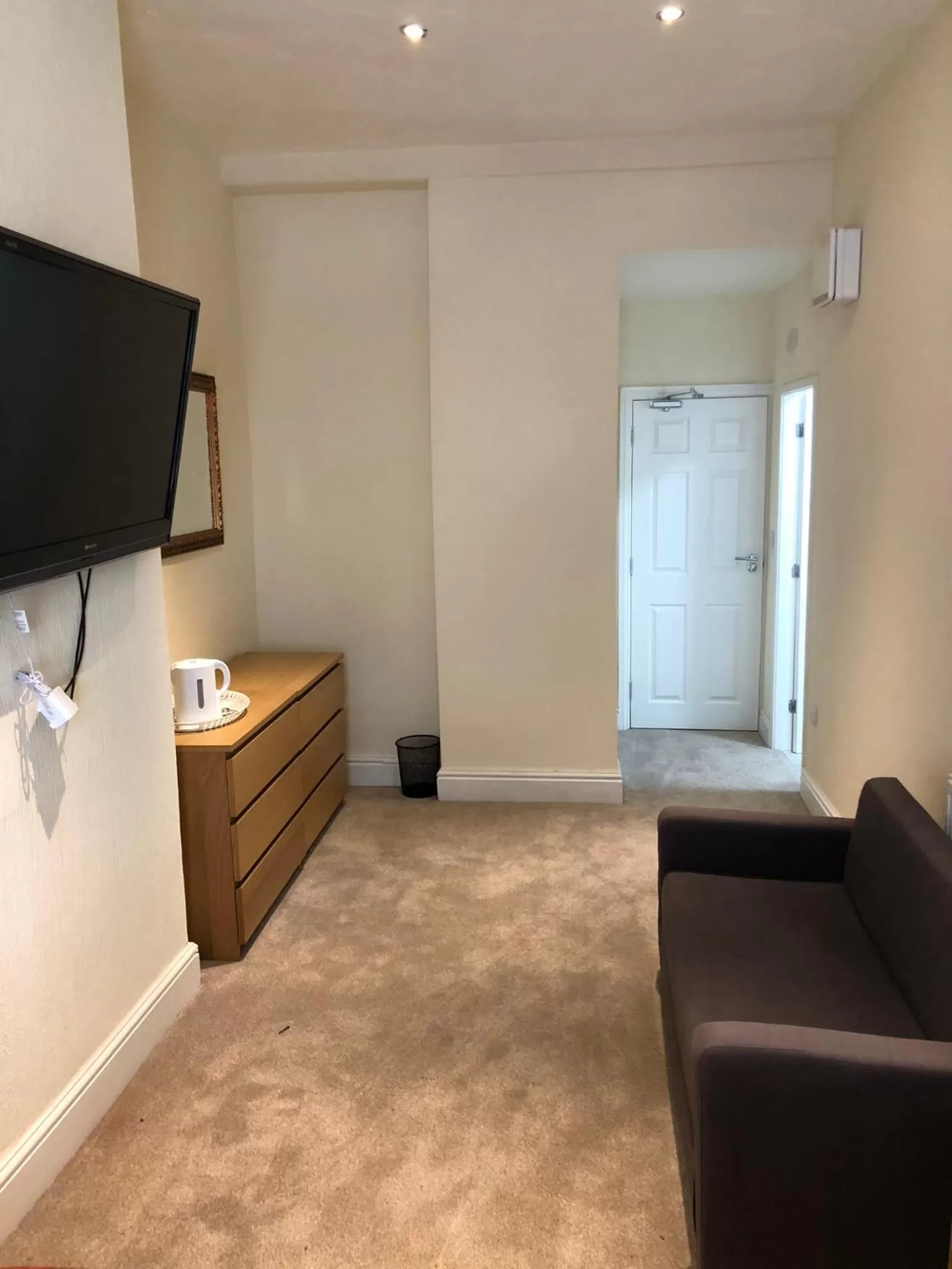 Wellington Tavern Accommodation