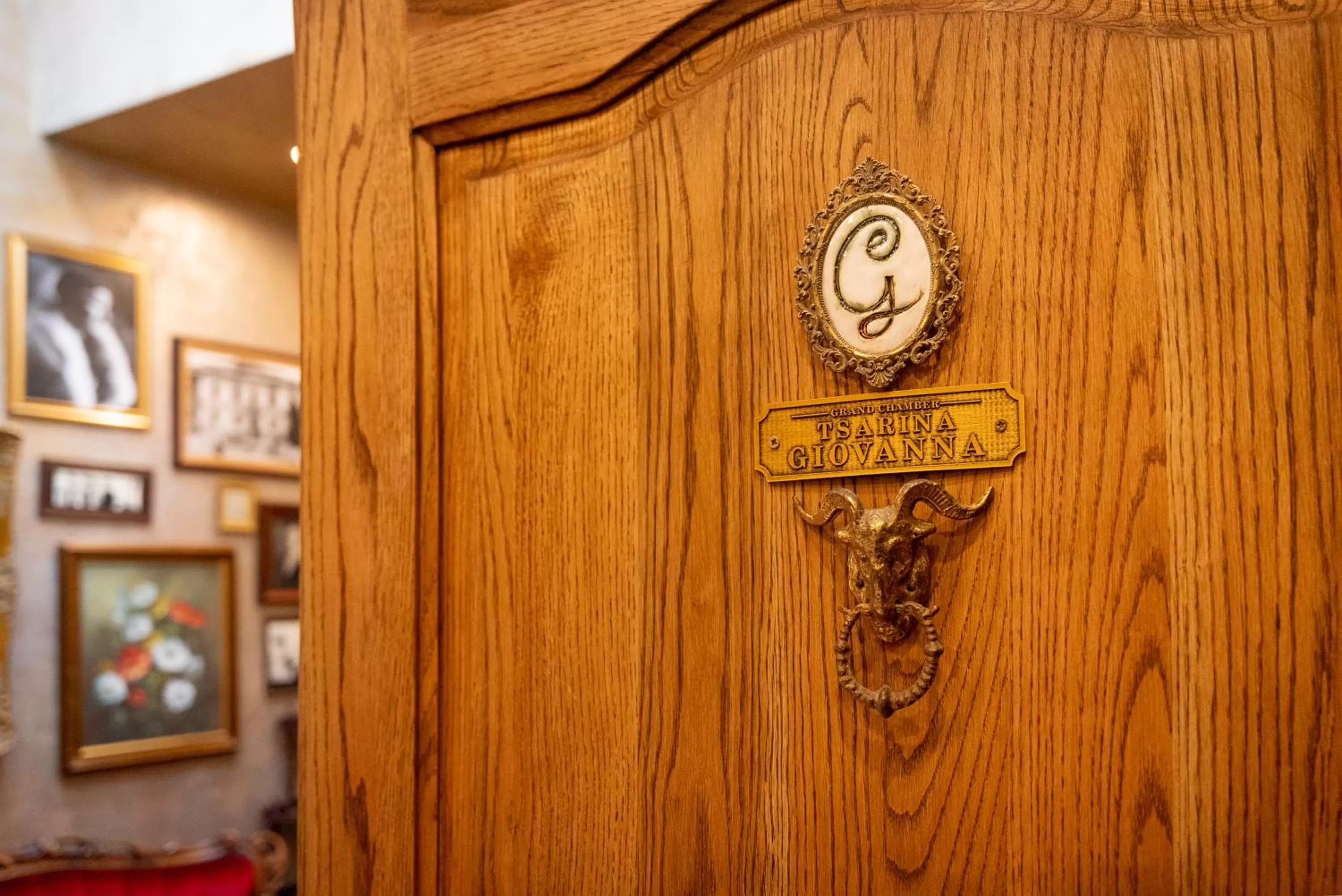 Living room in Bey House Royal Hotel