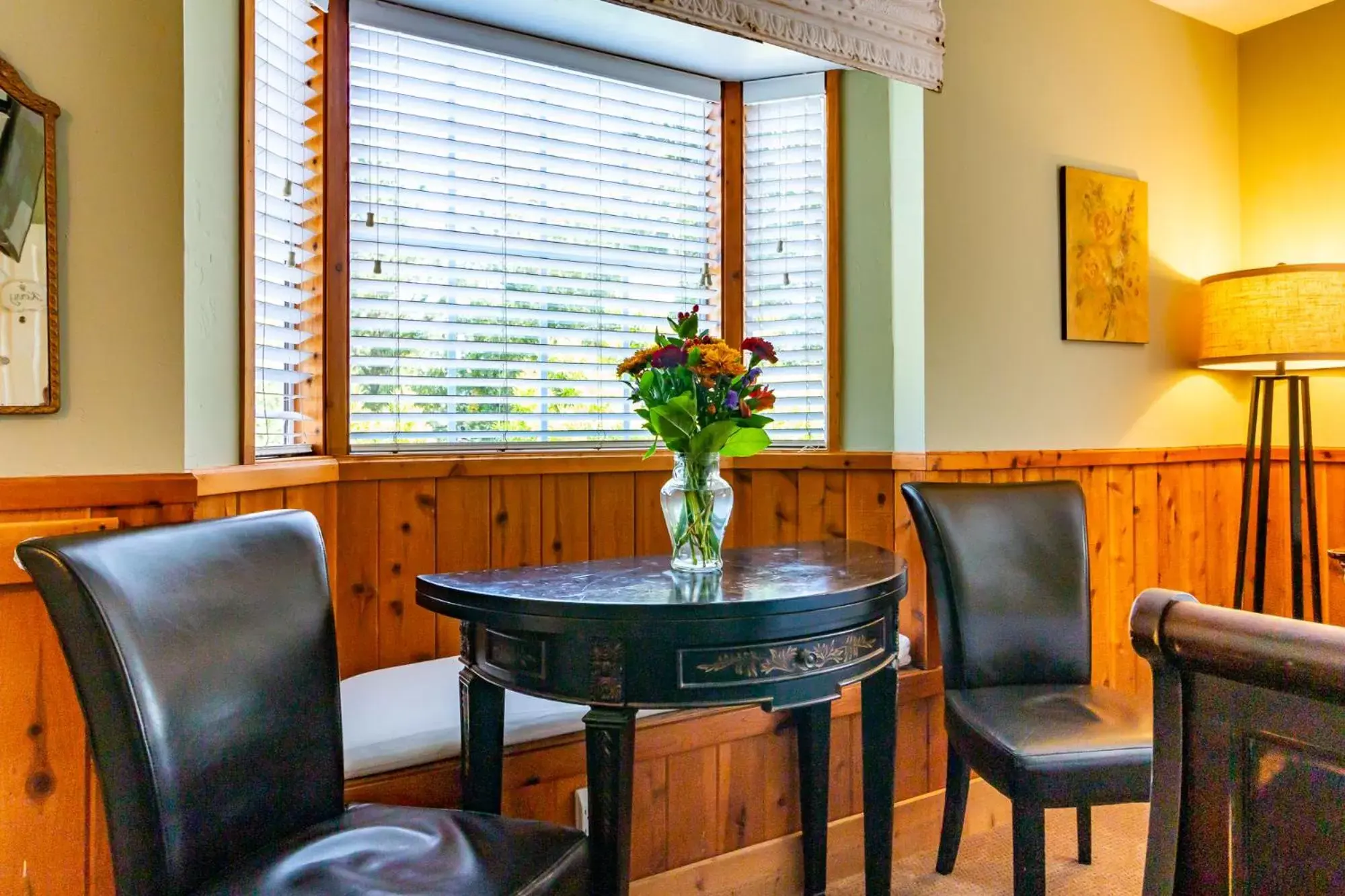 Seating Area in J Patrick Inn