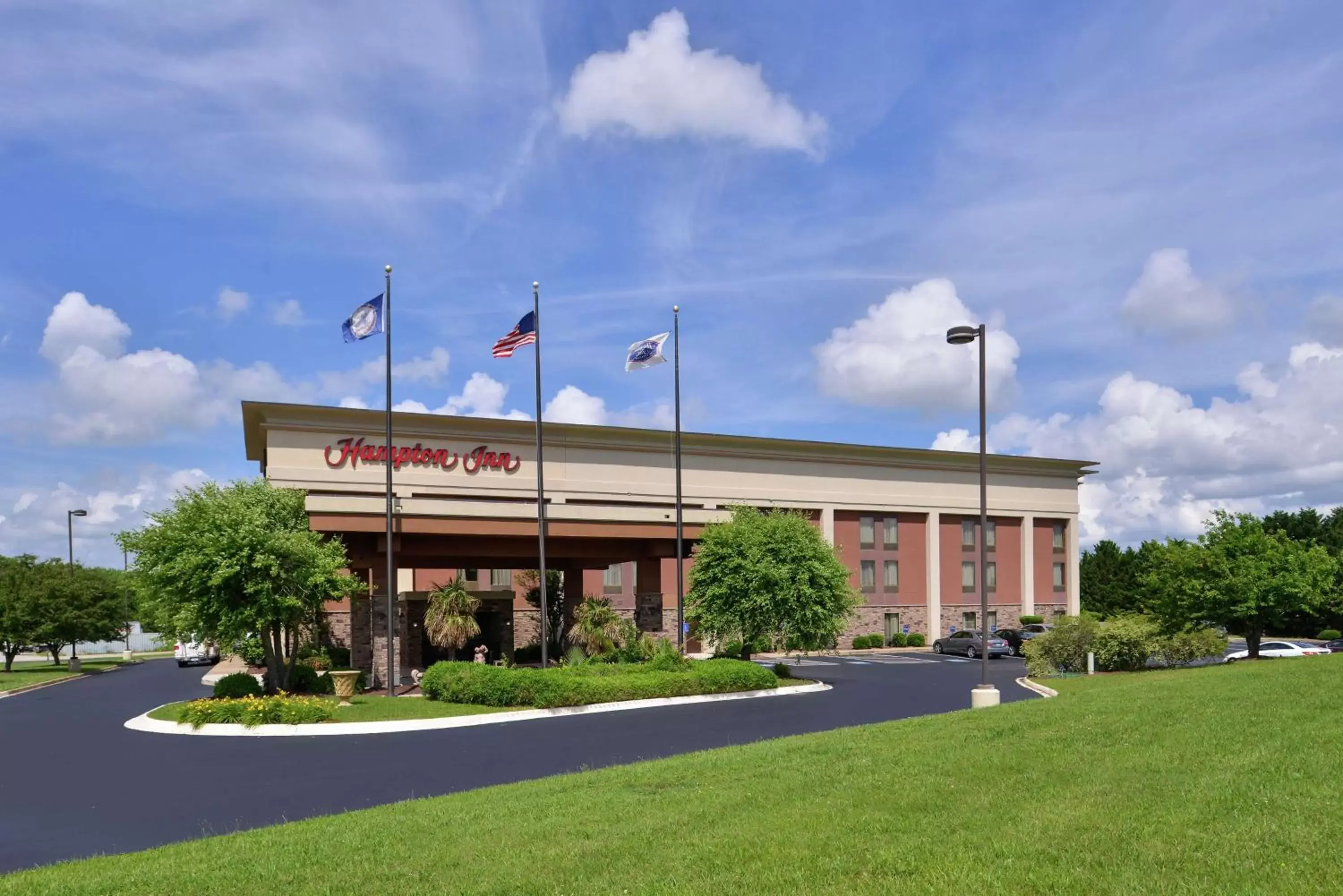 Property building in Hampton Inn South Hill Property building in Hampton Inn South Hill