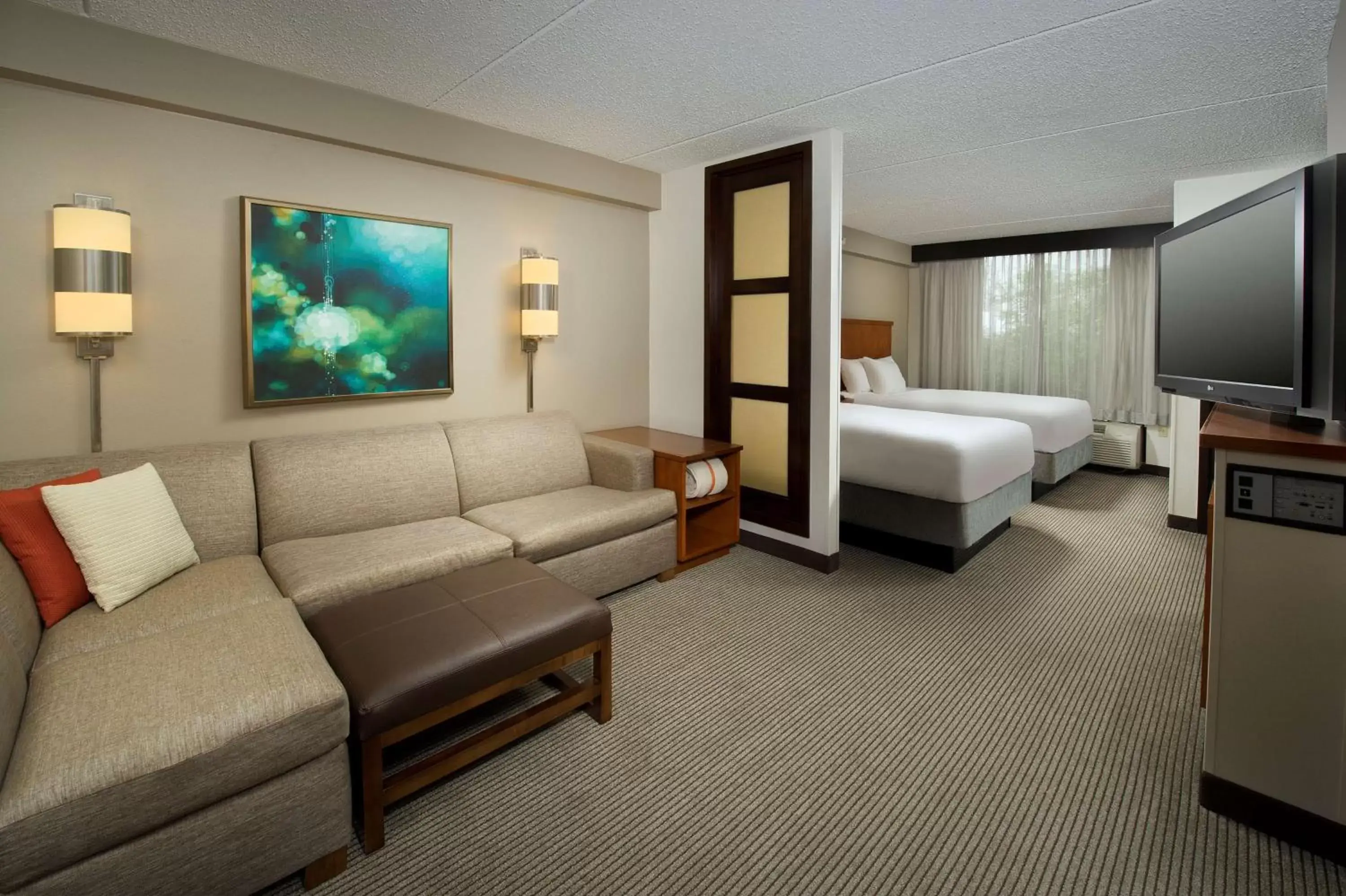Photo of the whole room in Hyatt Place San Antonio Northwest/Medical Center