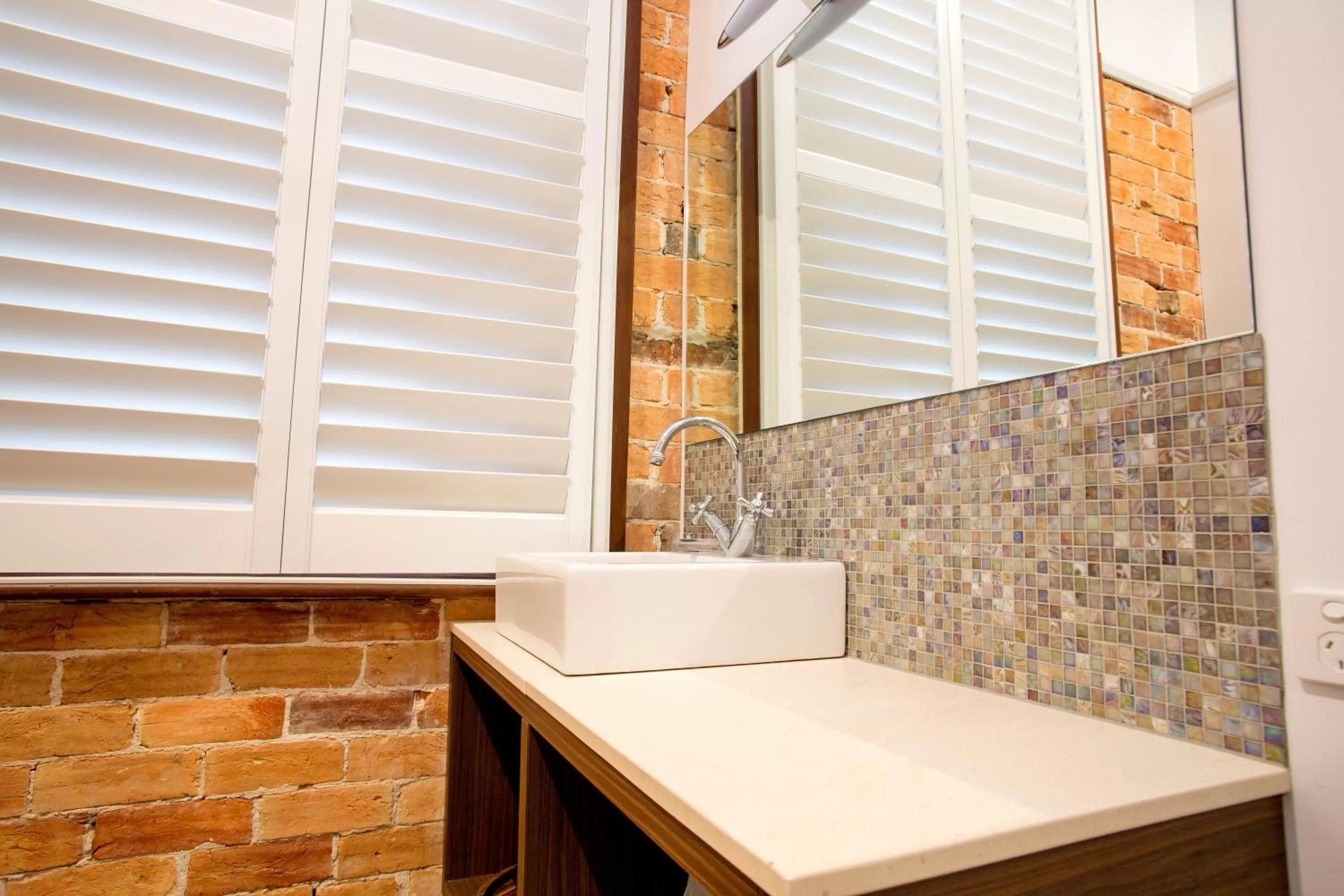 Bathroom in Pier Hotel Coffs Harbour