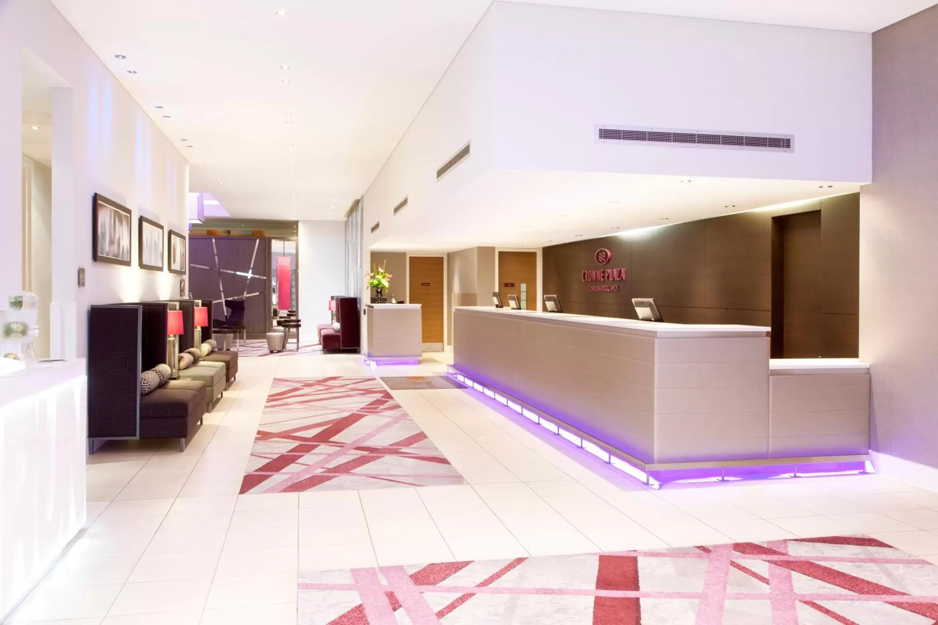 Property building, Lobby/Reception in Crowne Plaza London - Docklands, an IHG Hotel