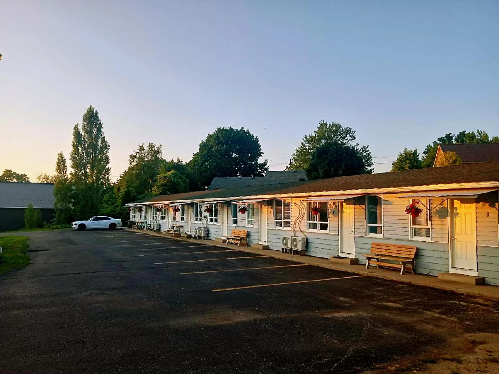 Stop 21 Motel