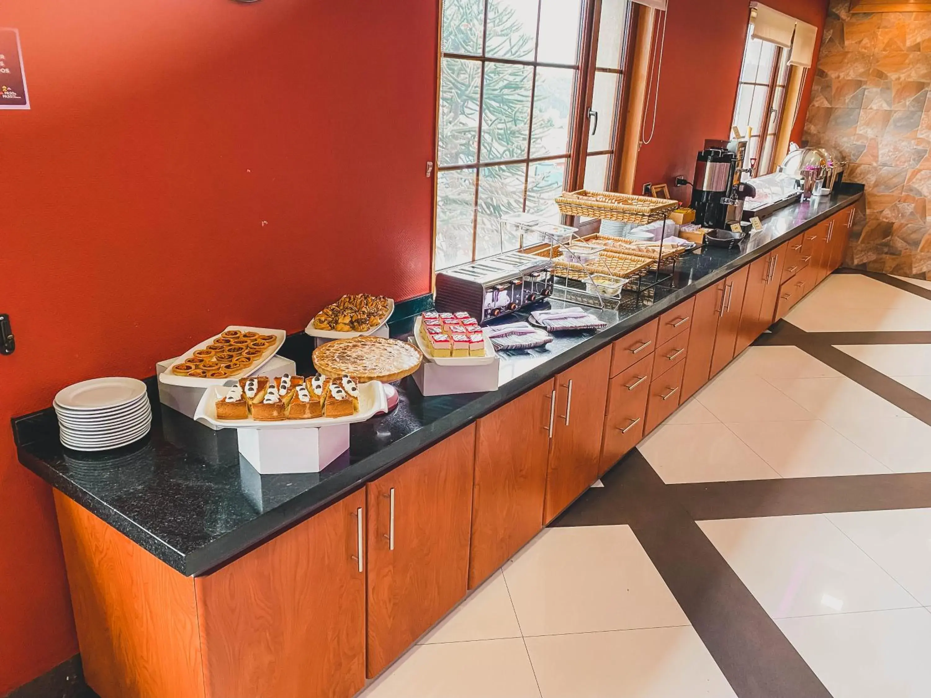 Buffet breakfast, Food in Hotel Diego de Almagro Coyhaique