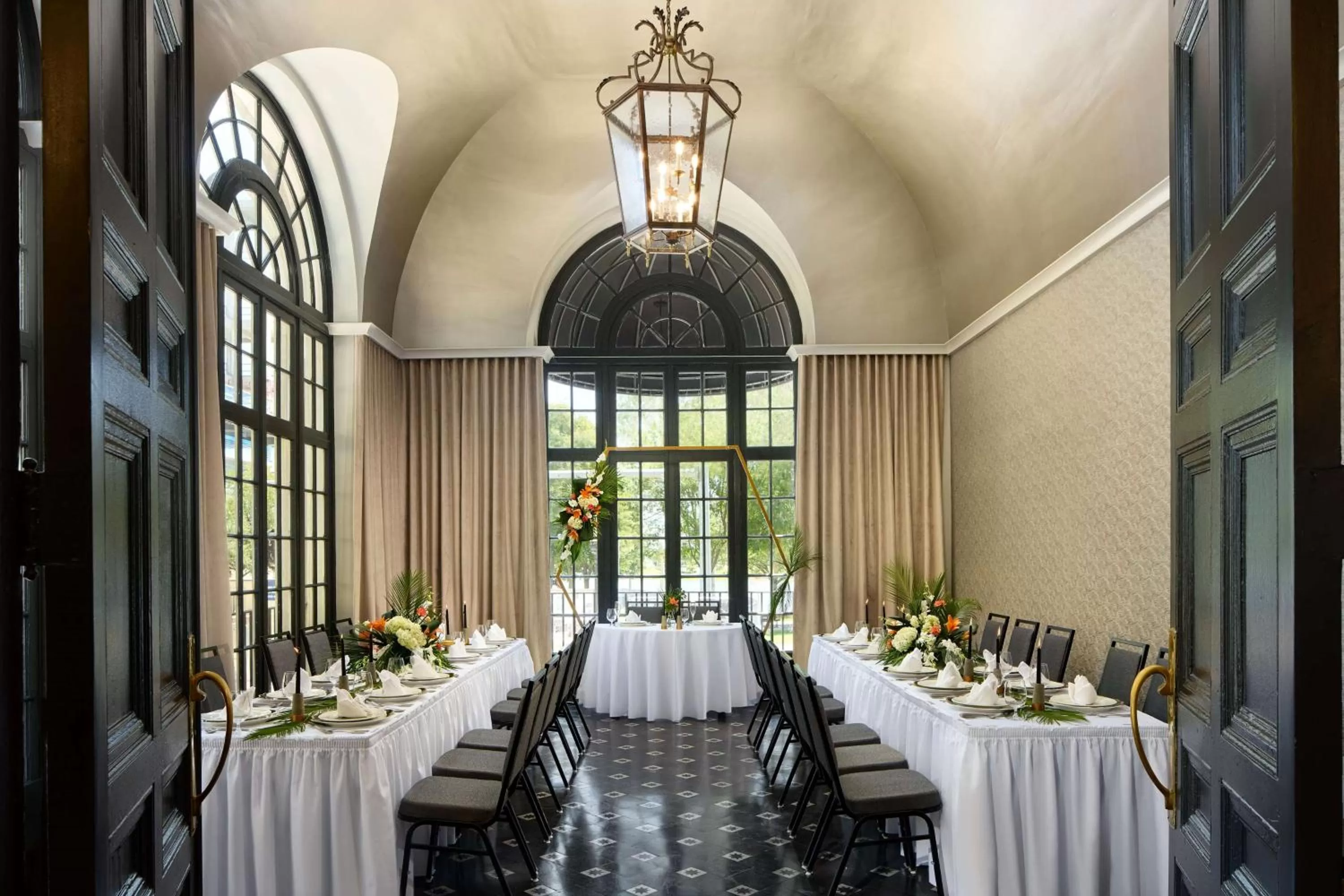 Meeting/conference room in The Terrace Hotel Lakeland, Tapestry Collection by Hilton