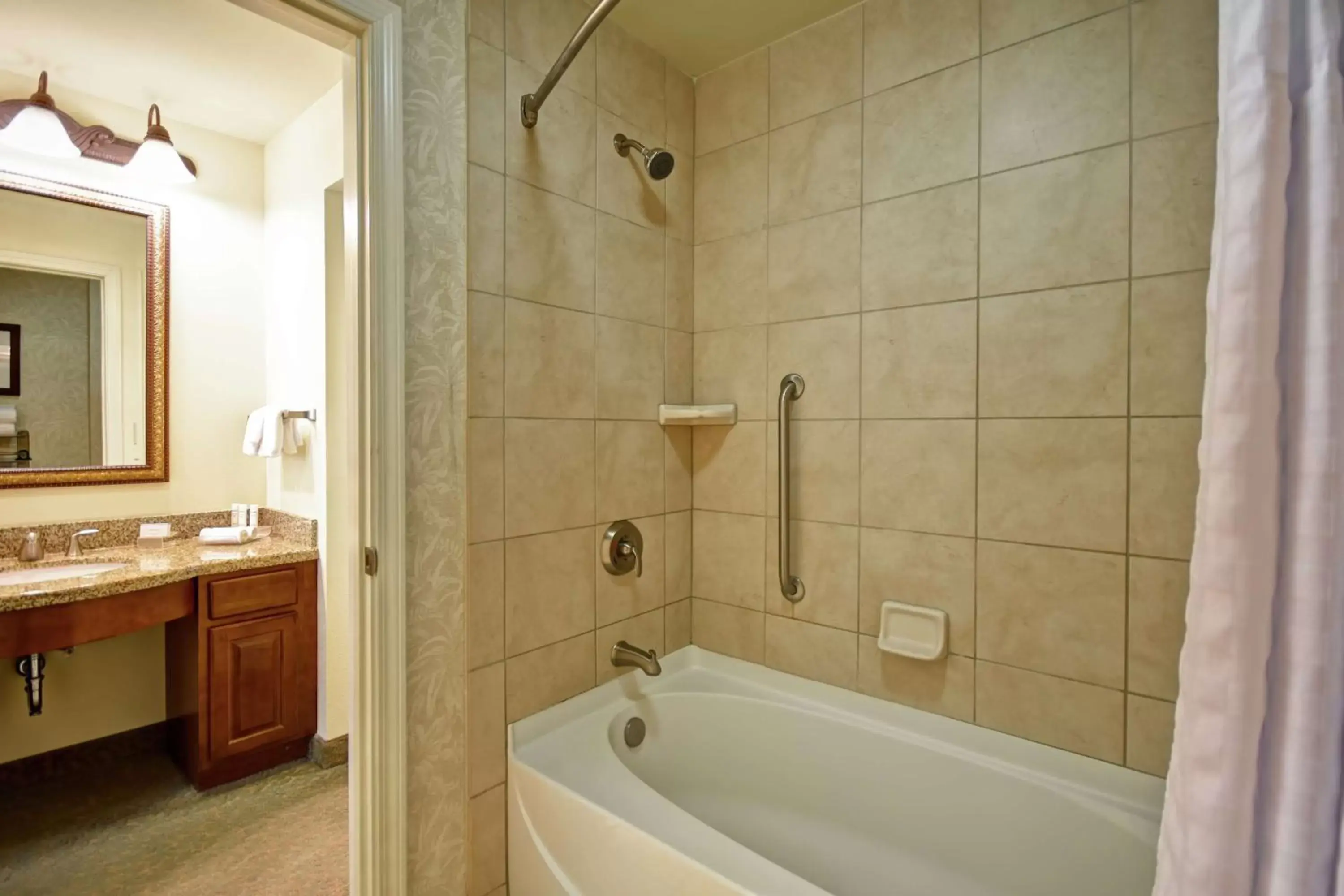 Bathroom in Homewood Suites by Hilton Charleston Airport/Convention Center