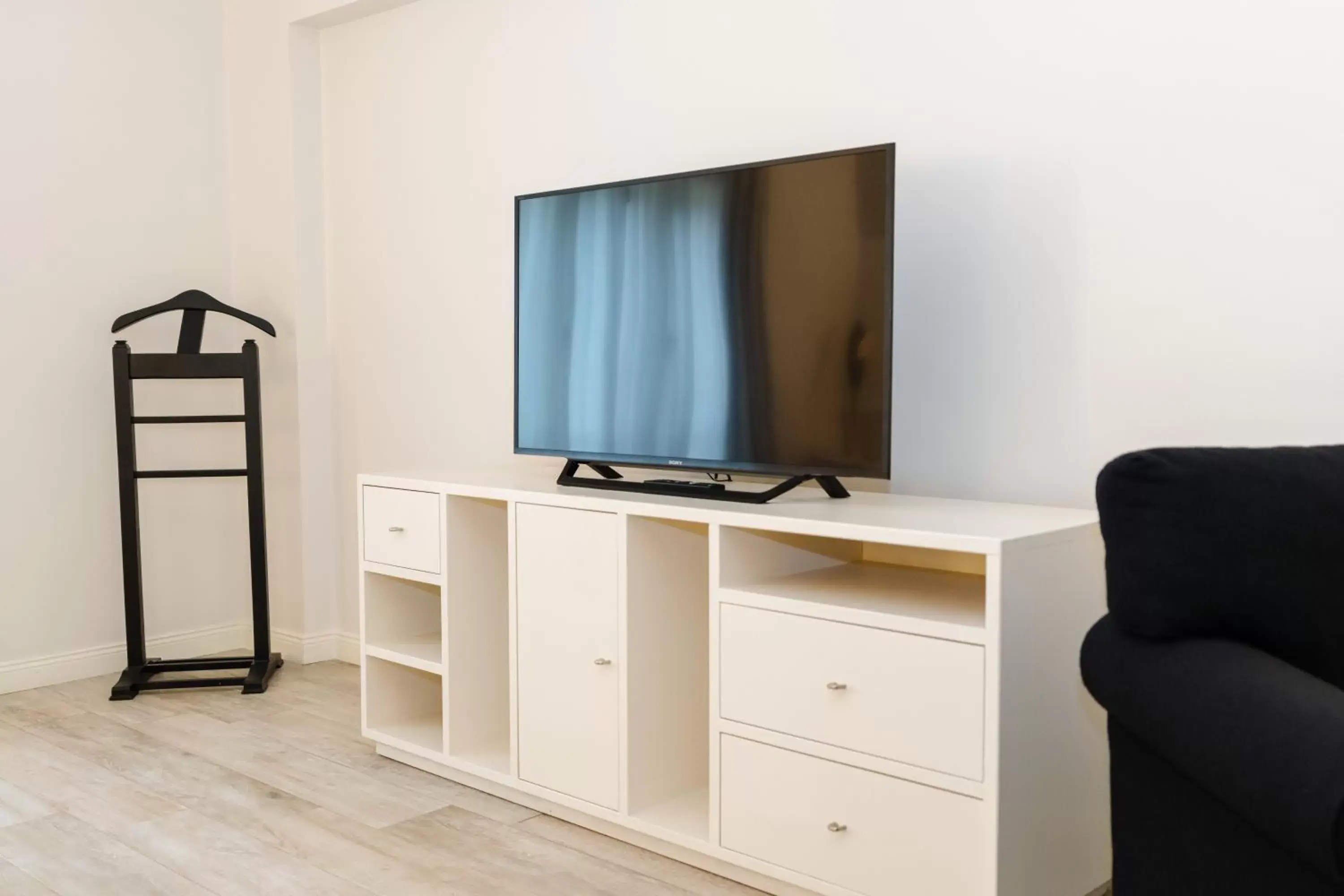 TV and multimedia, TV/Entertainment Center in Loi Suites Recoleta Hotel