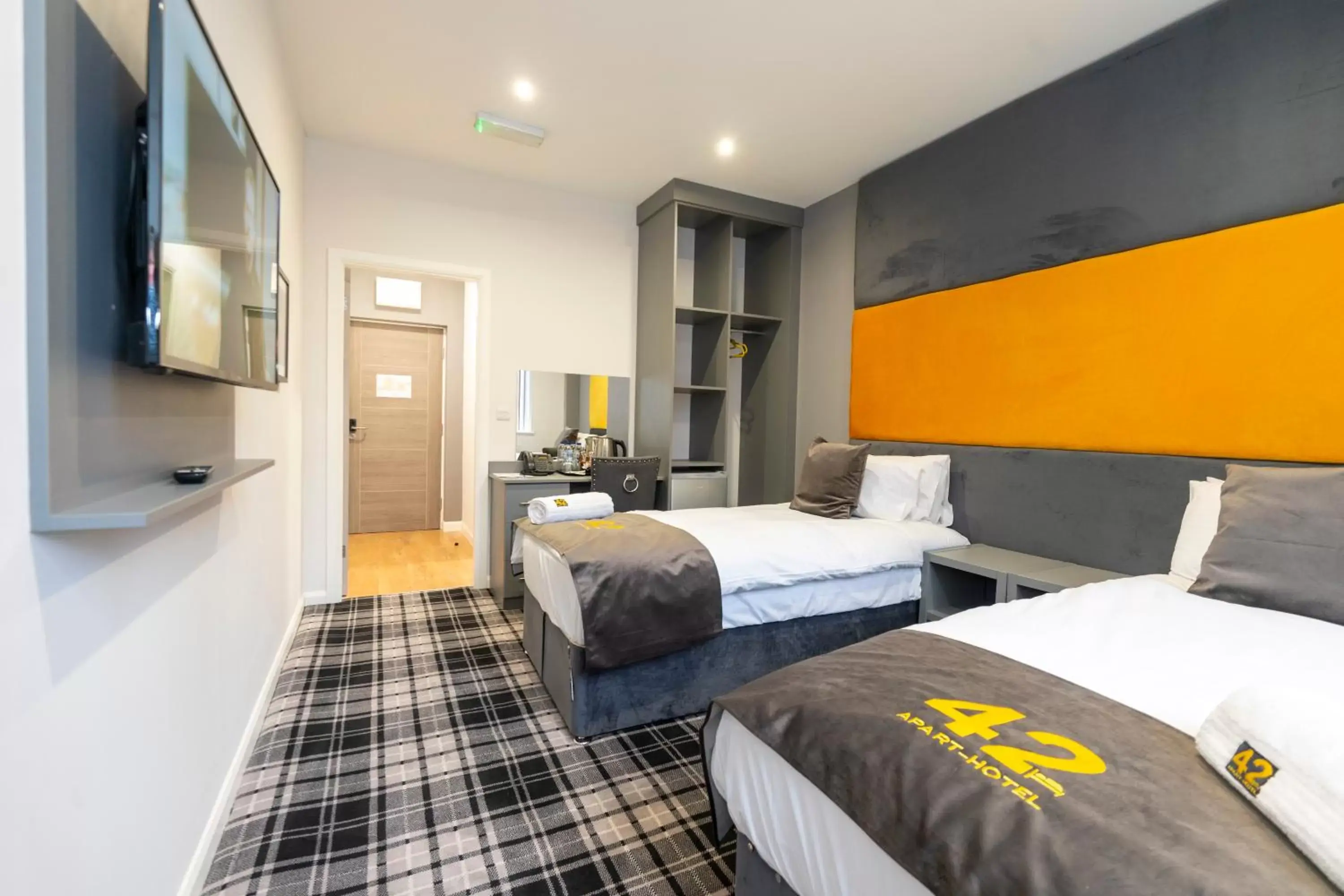 Bedroom, Bed in 42 Apart-Hotel