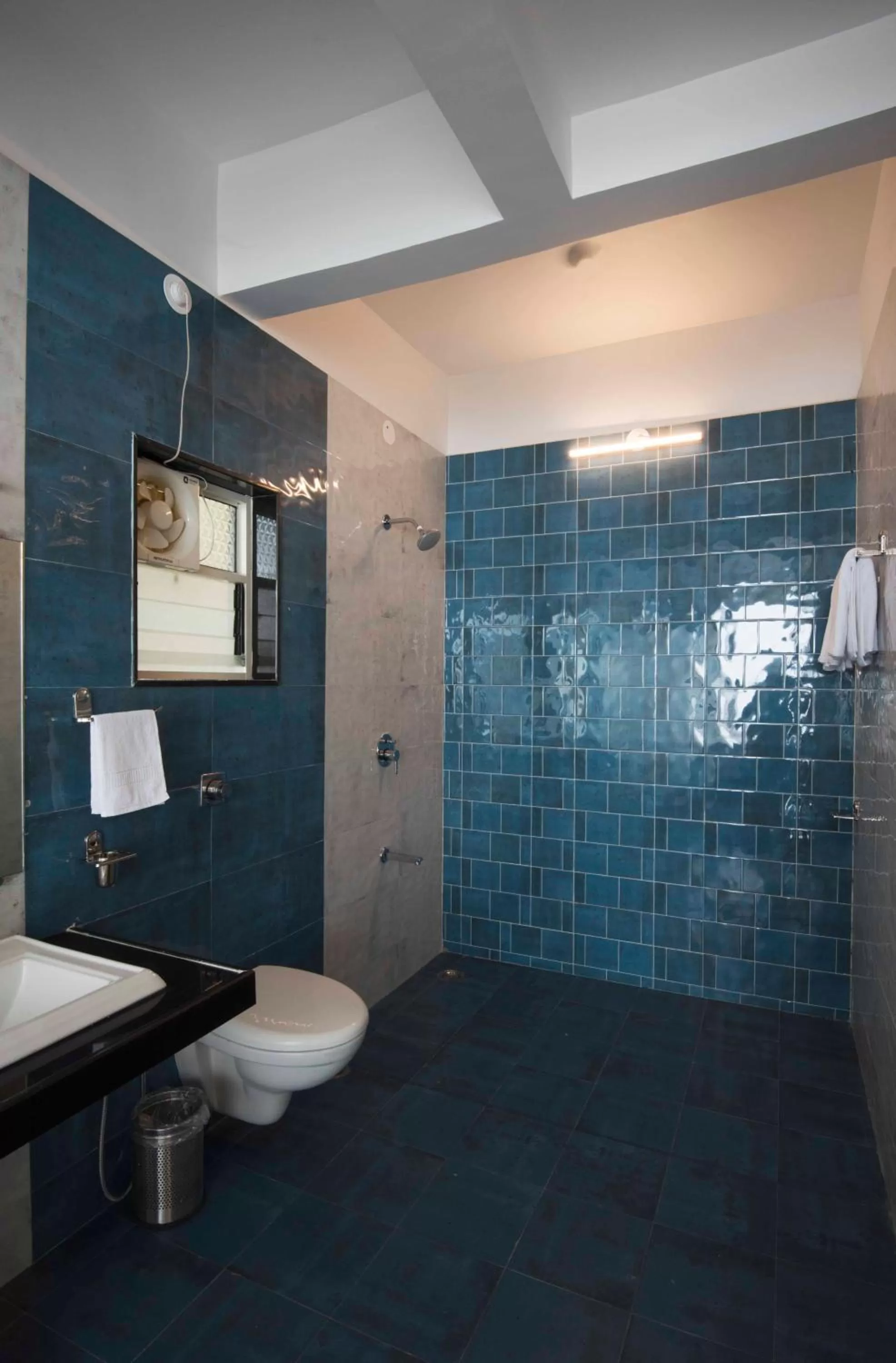 Bathroom in Miraya Hotel