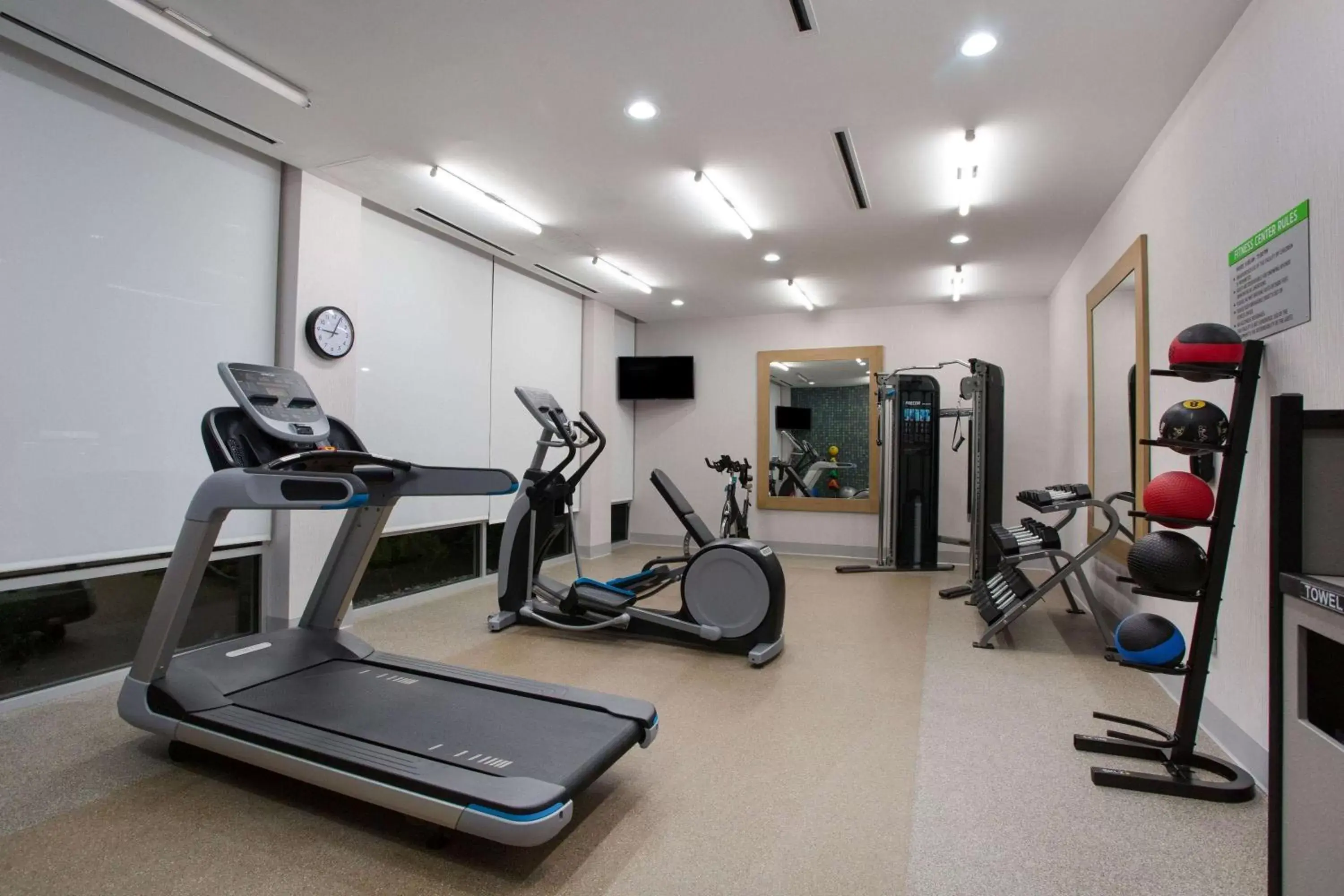 Activities, Fitness Center/Facilities in La Quinta Inn & Suites by Wyndham Manassas, VA- Dulles Airport