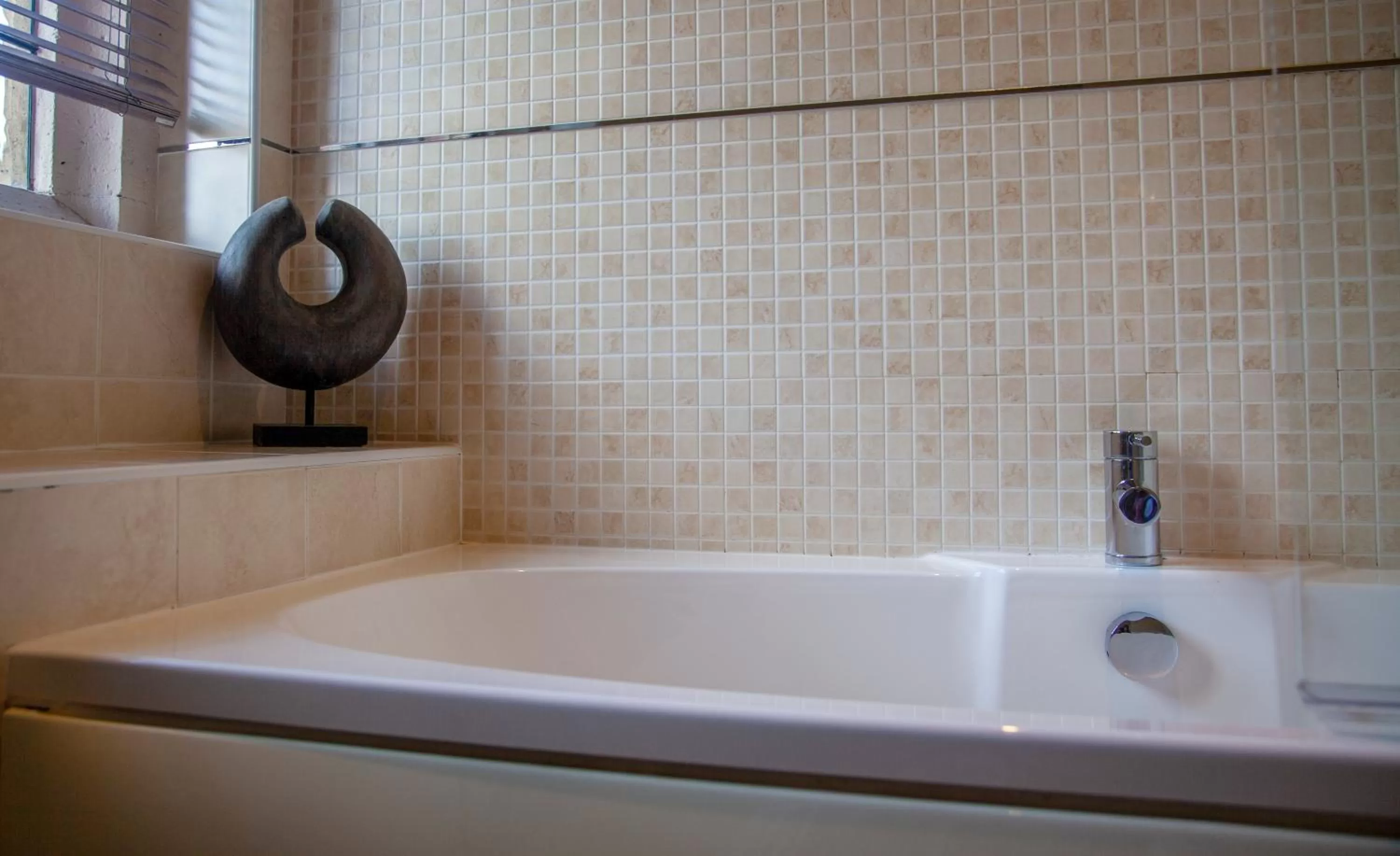 Bathroom in Hopping Hare