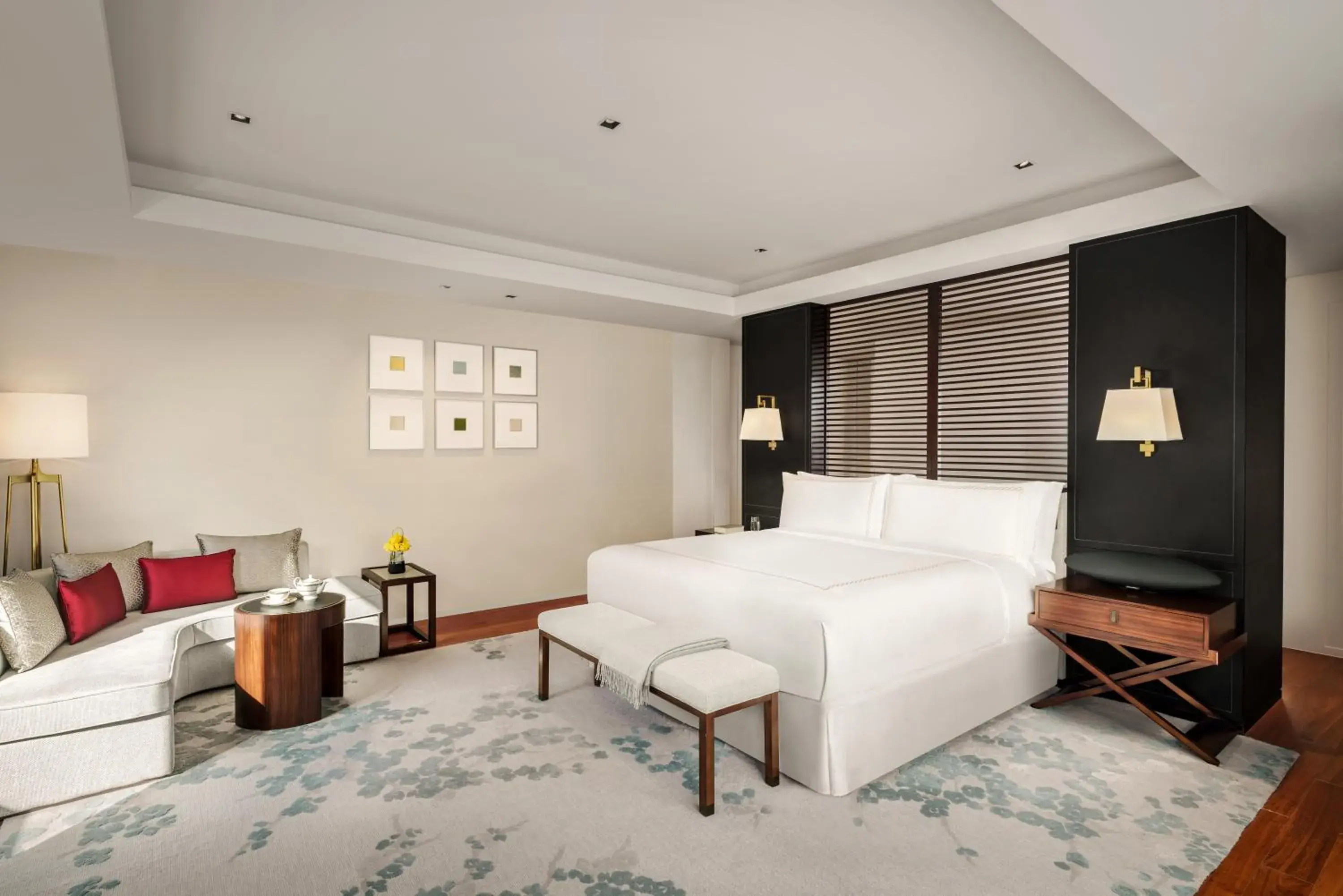 Bed in Fairmont Wuhan