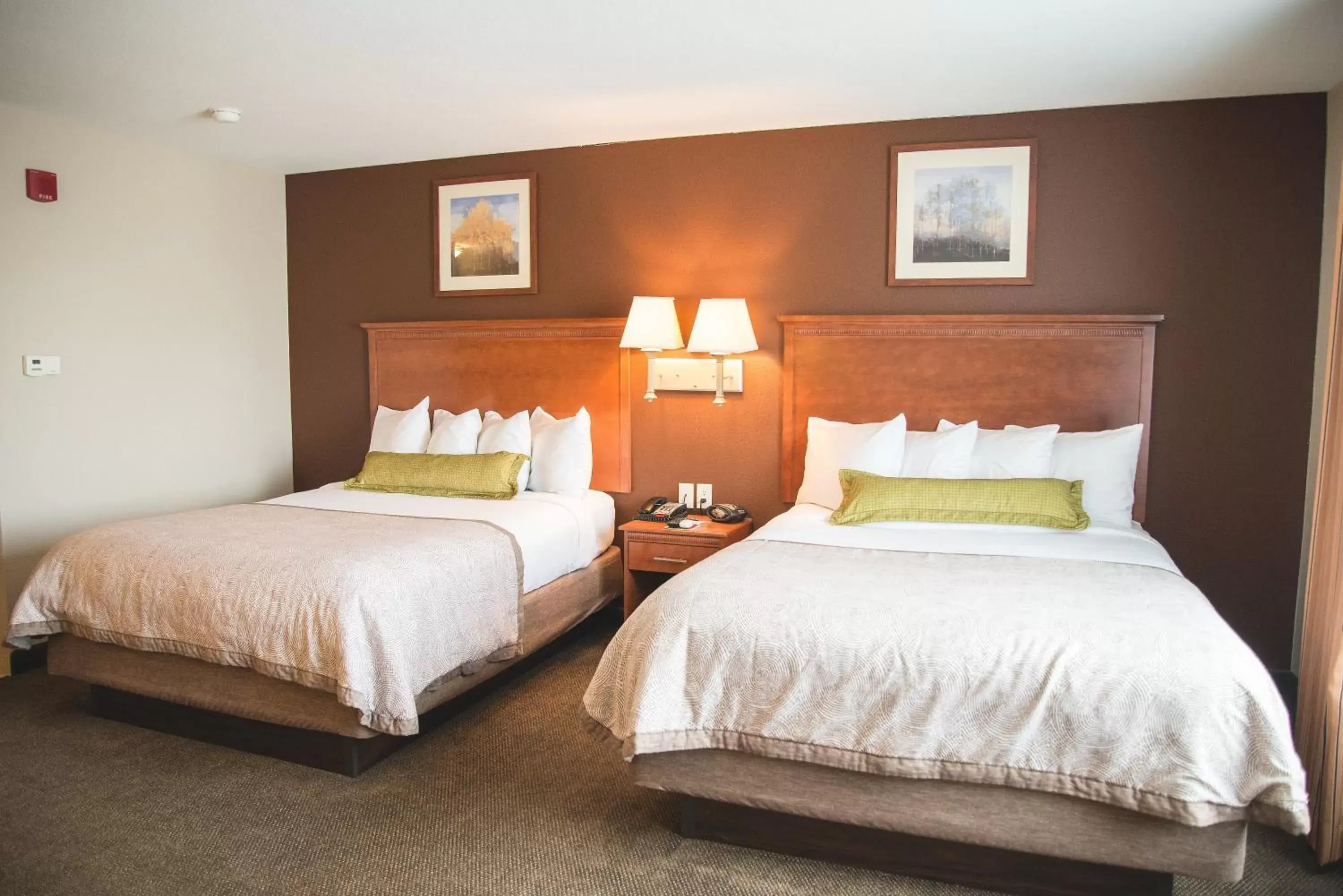 Bedroom, Bed in Candlewood Suites Loveland, an IHG Hotel