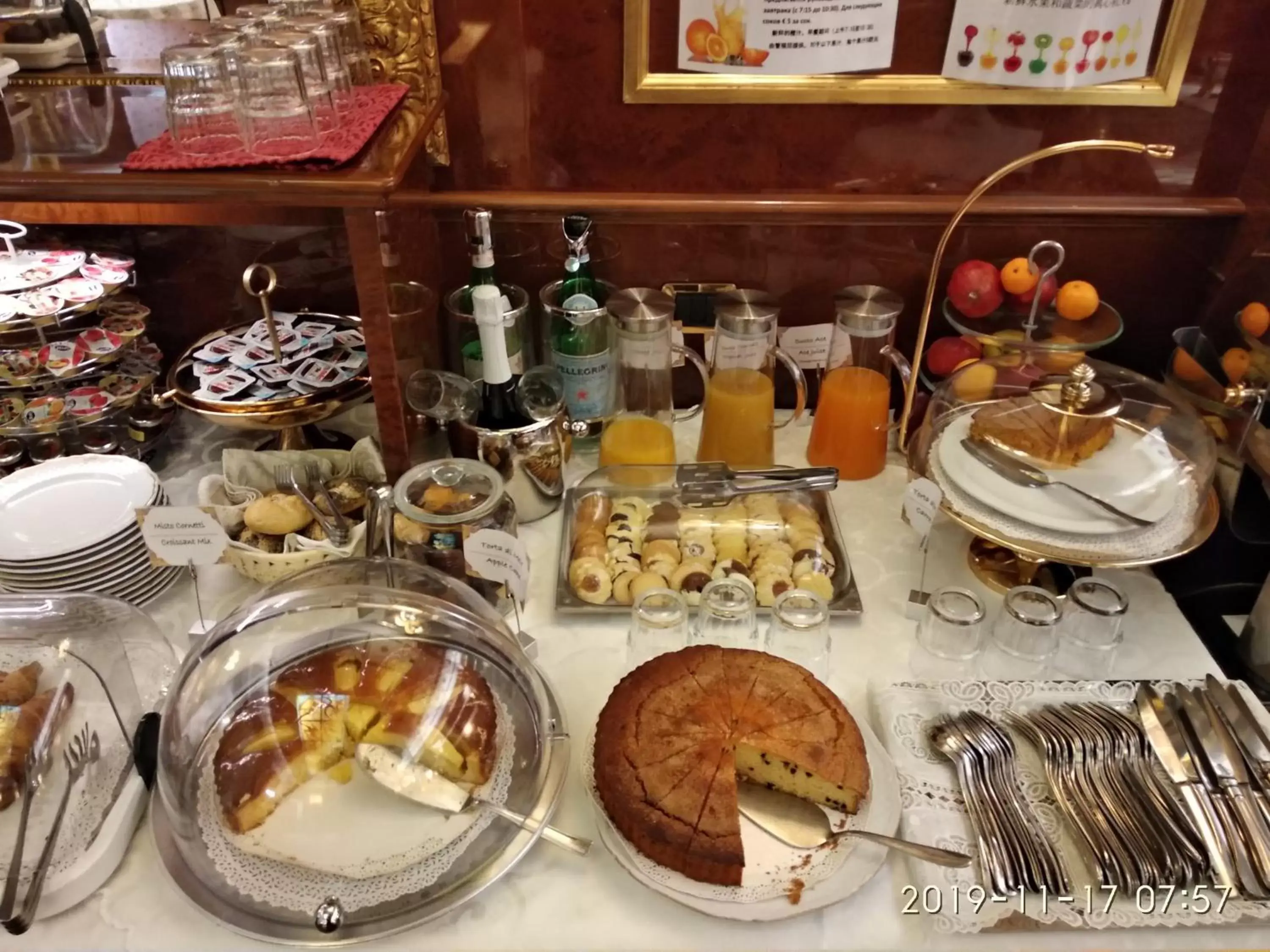 Food and drinks in Hotel Vittoria