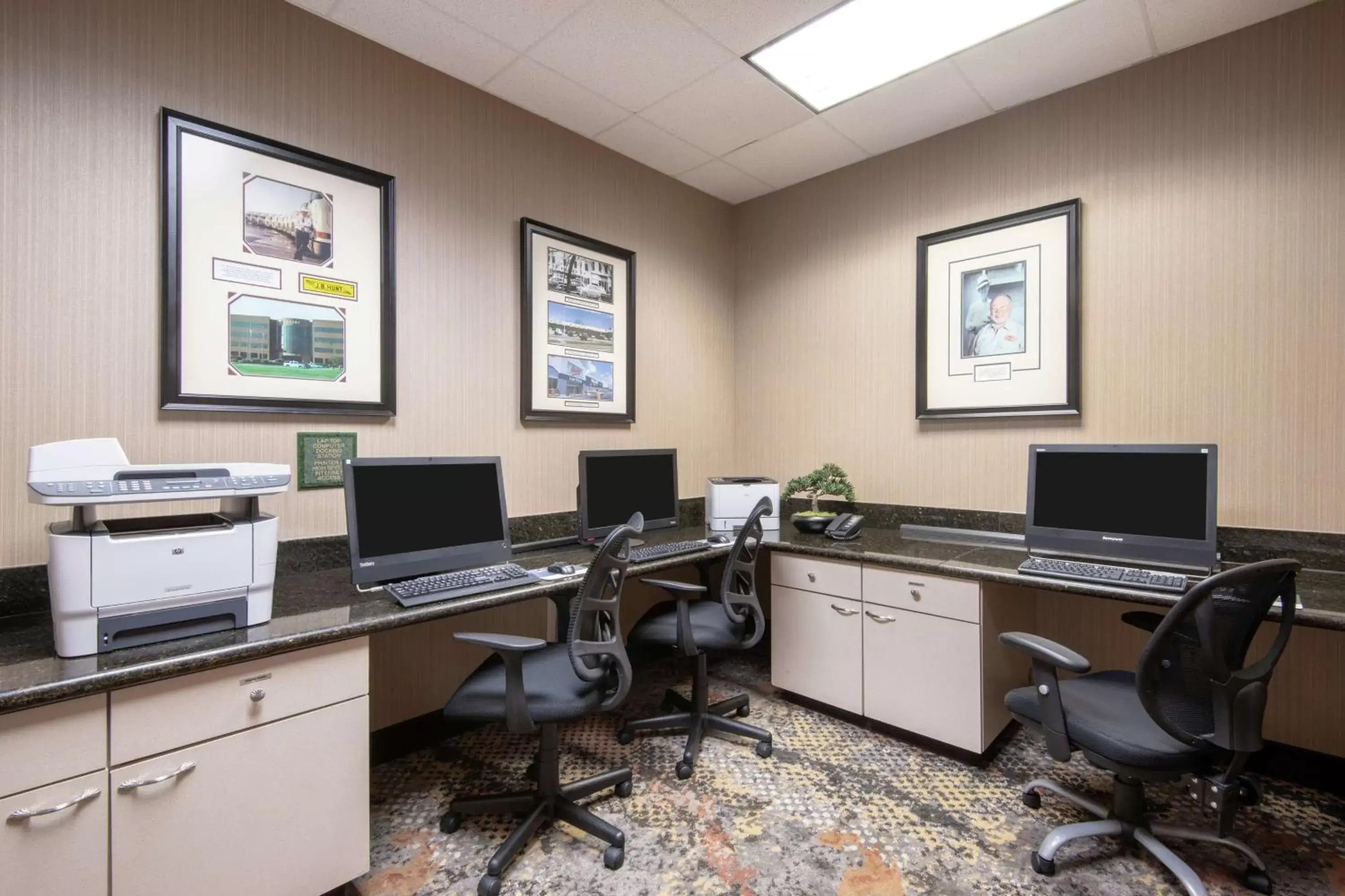 Business facilities, Business Area/Conference Room in Embassy Suites Northwest Arkansas - Hotel, Spa & Convention Center